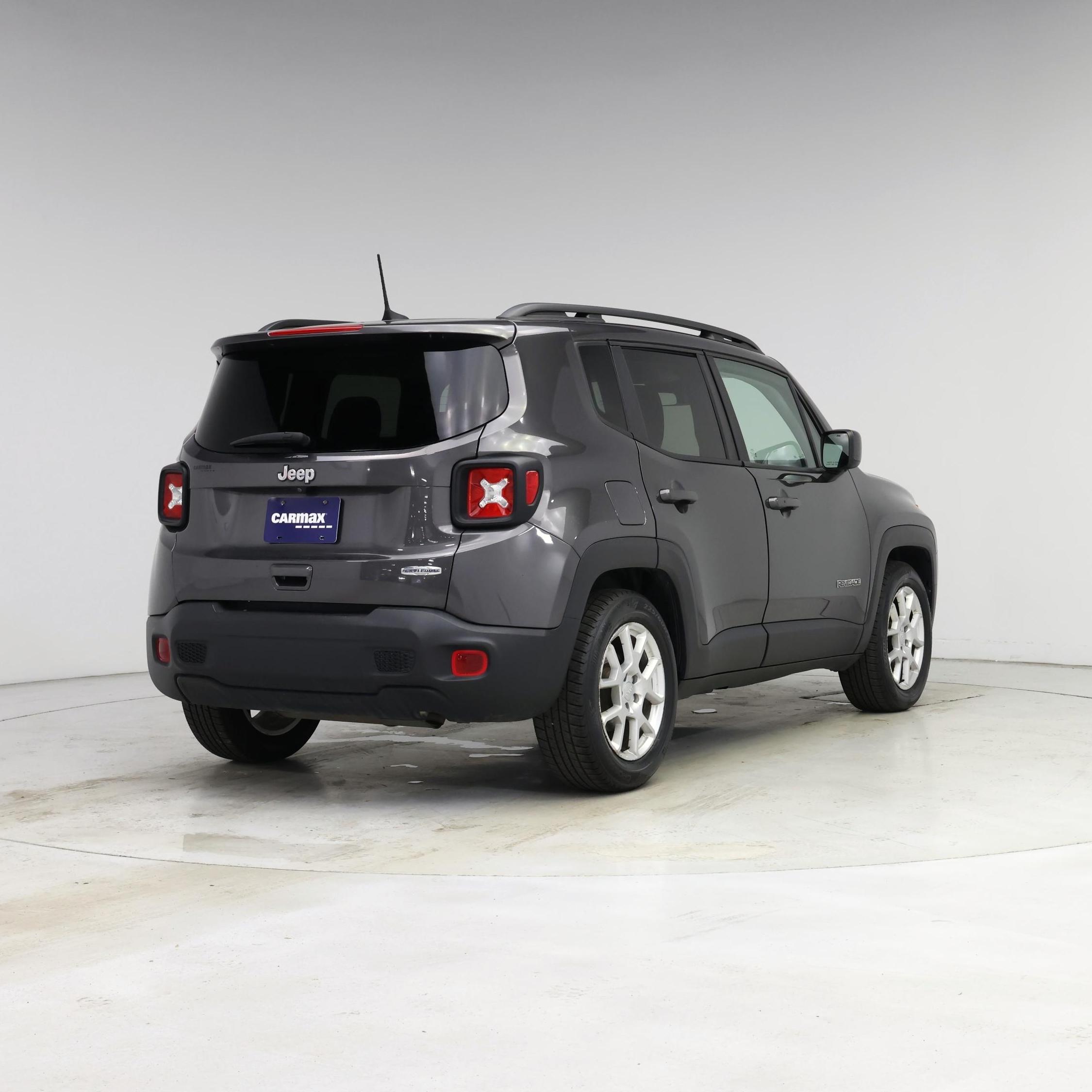 Thumbnail: 2019 Jeep Renegade - 8