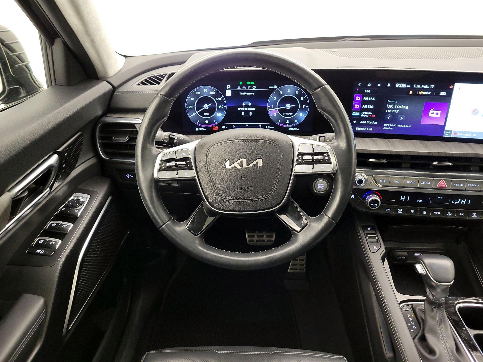 Thumbnail: 2023 Kia Telluride - 10