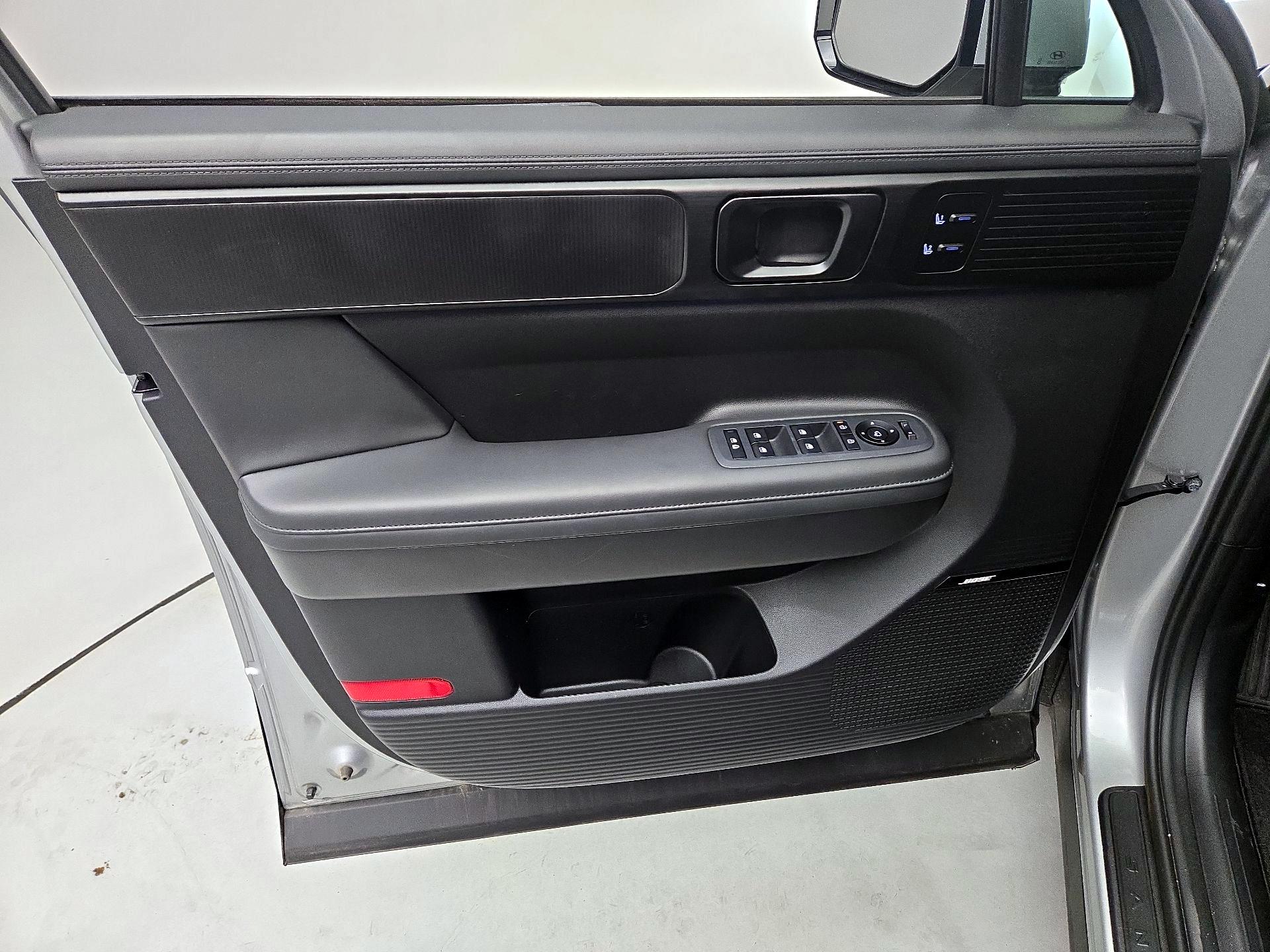 Thumbnail: 2025 Hyundai Santa Fe - 12