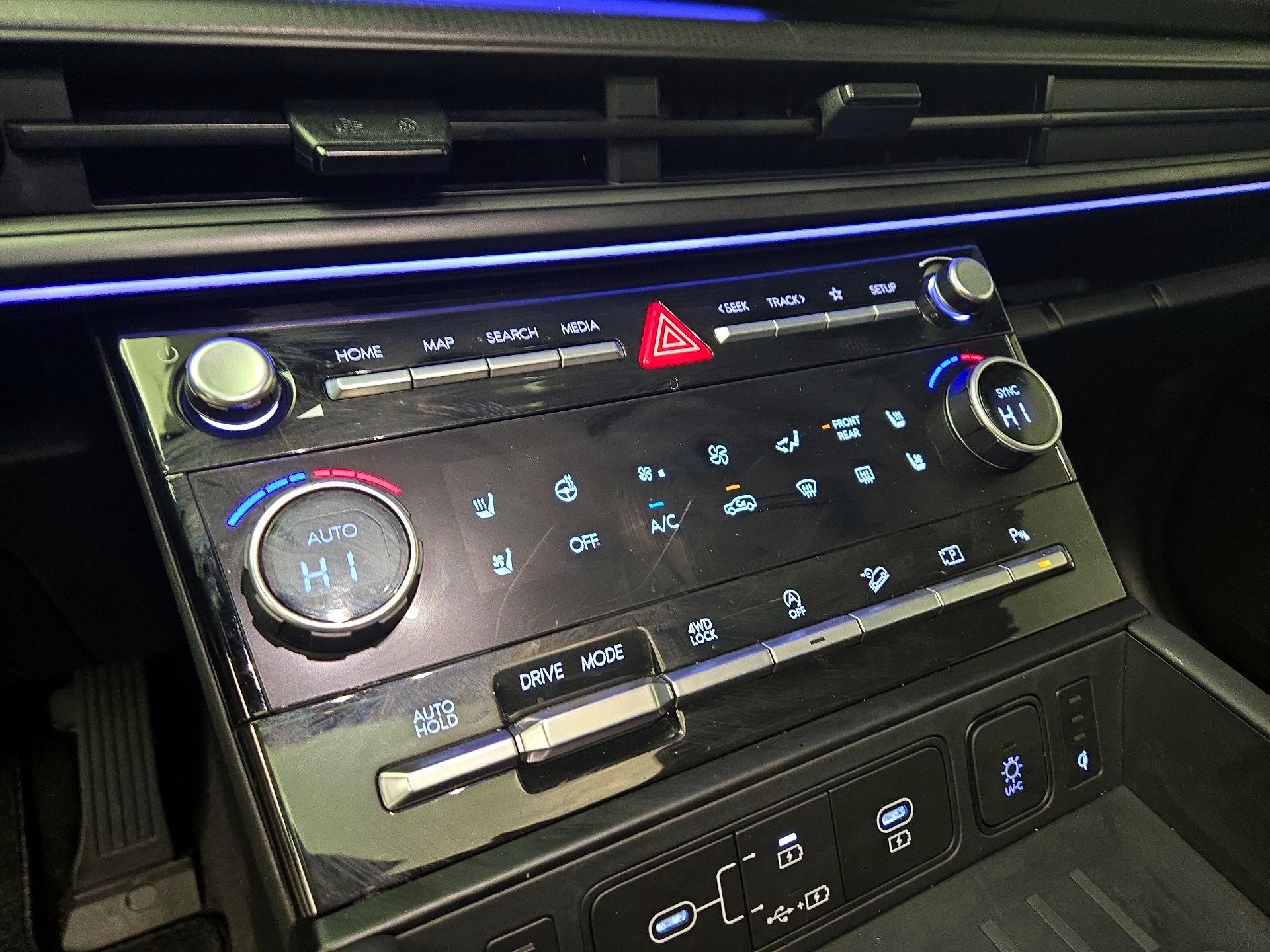 Thumbnail: 2025 Hyundai Santa Fe - 17