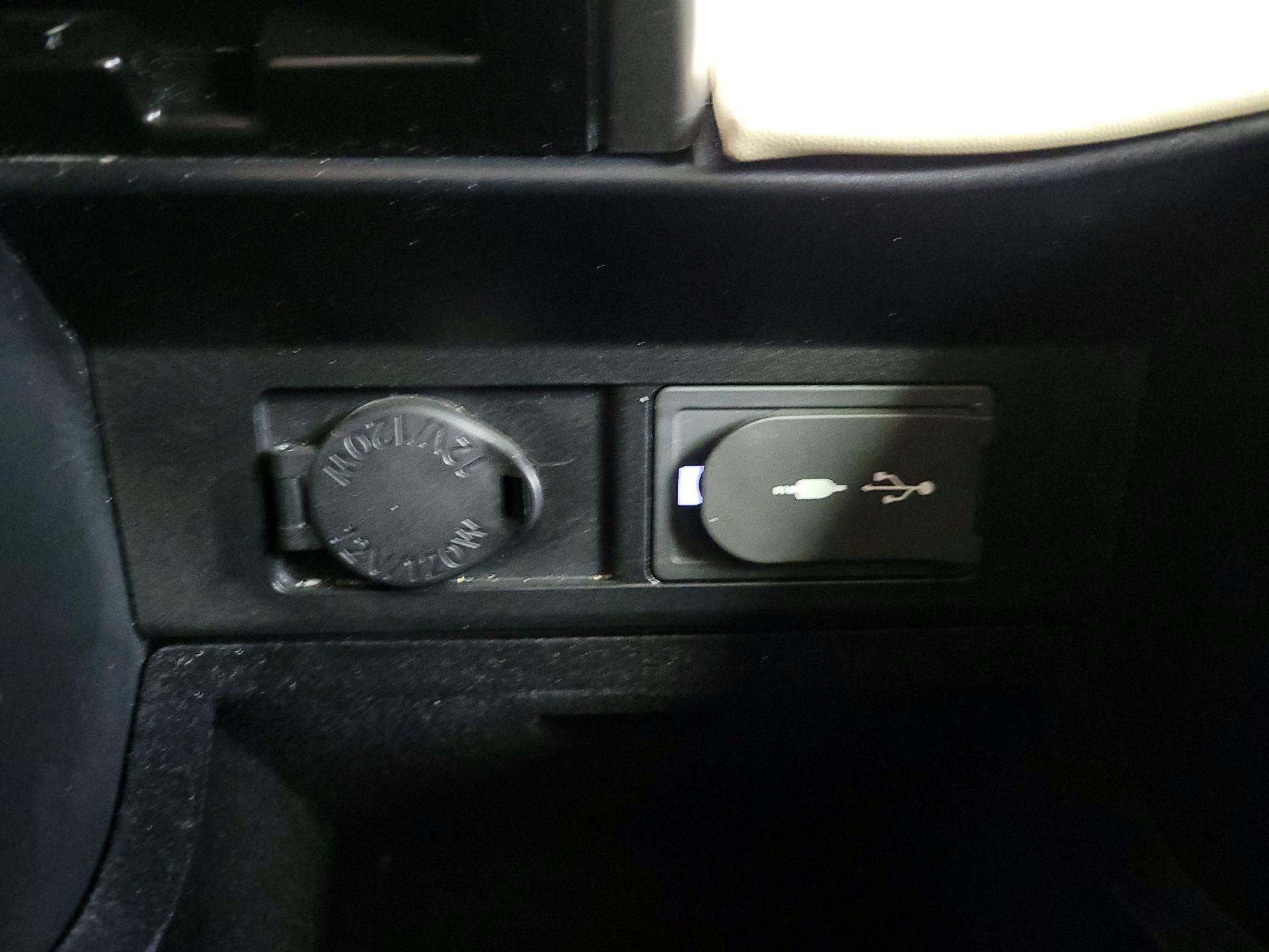 Thumbnail: 2016 Lexus RX - 19