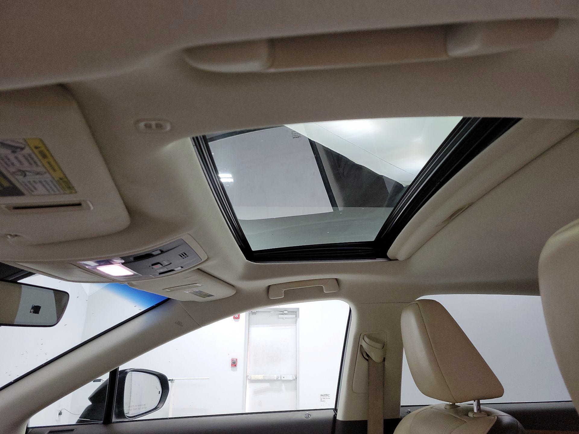 Thumbnail: 2016 Lexus RX - 20