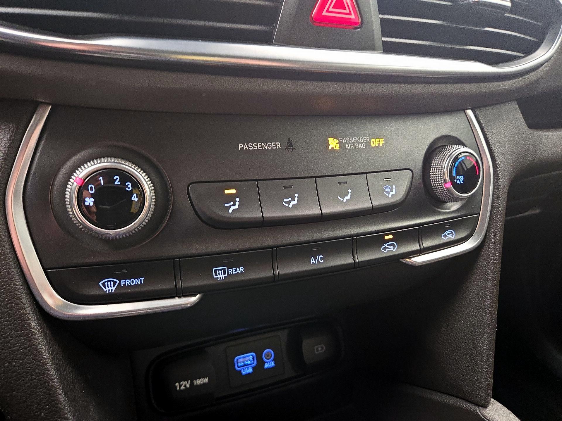 Thumbnail: 2019 Hyundai Santa Fe - 16