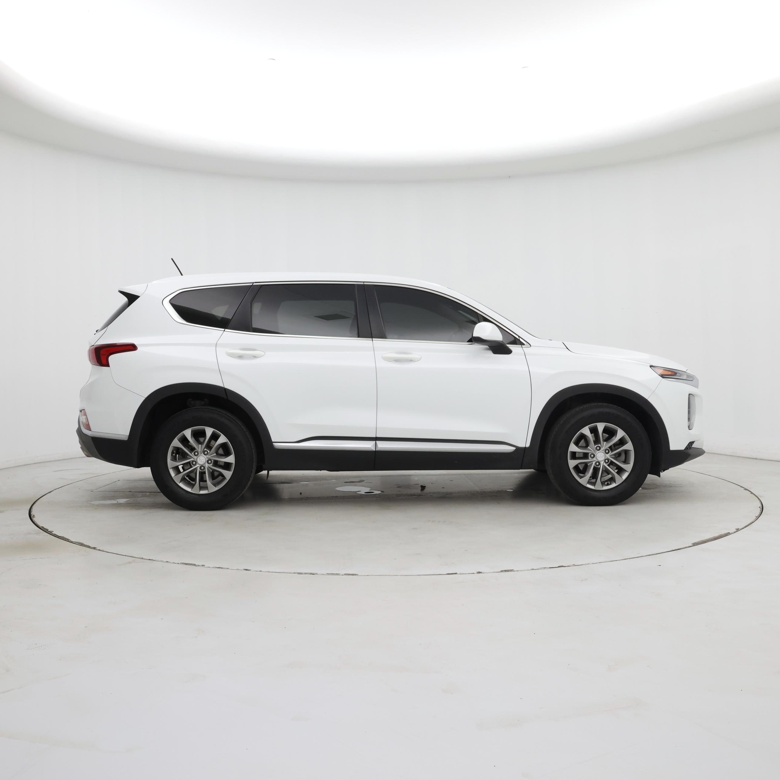 Thumbnail: 2019 Hyundai Santa Fe - 7