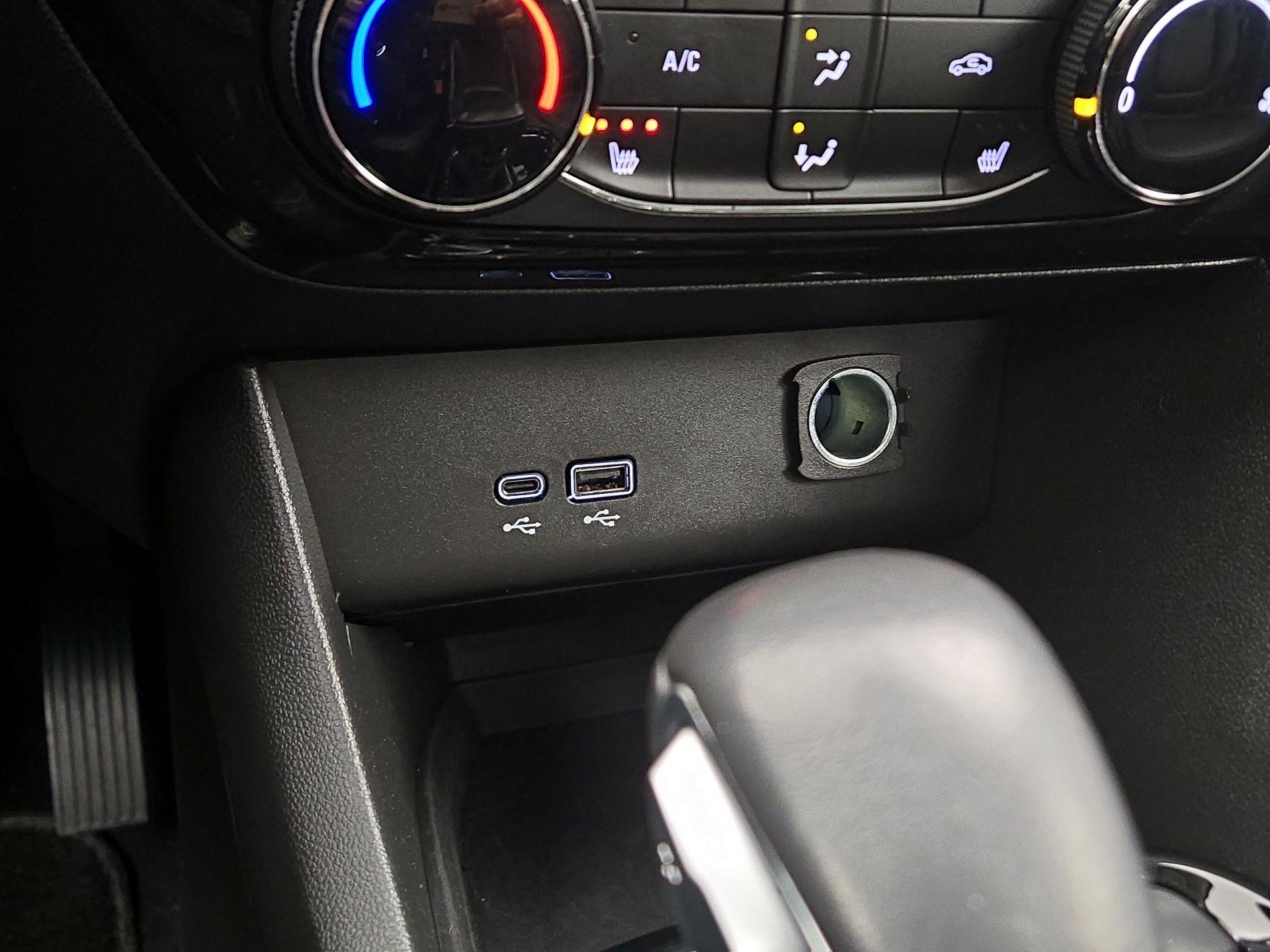 Thumbnail: 2024 Buick Encore GX - 18