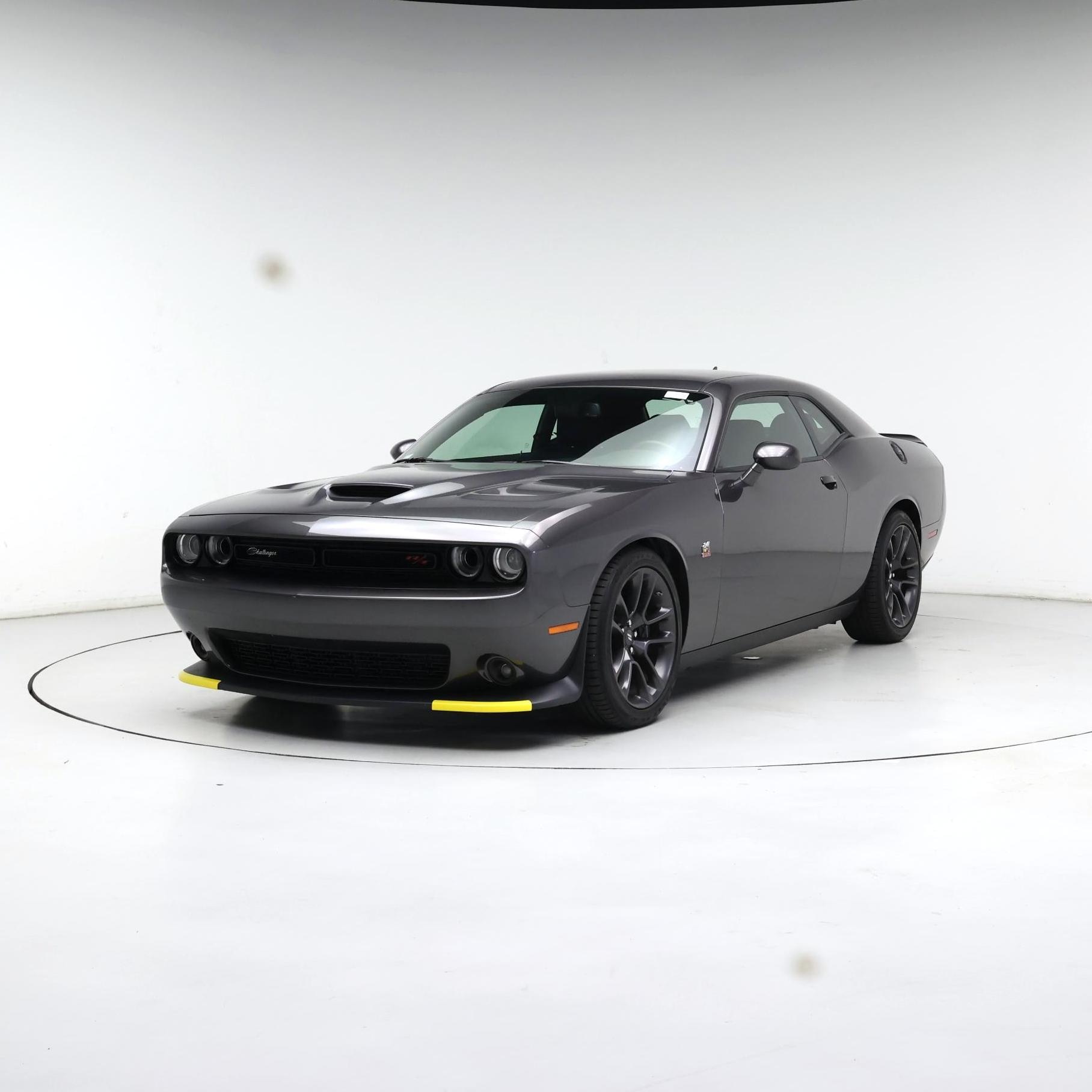 Thumbnail: 2021 Dodge Challenger - 4