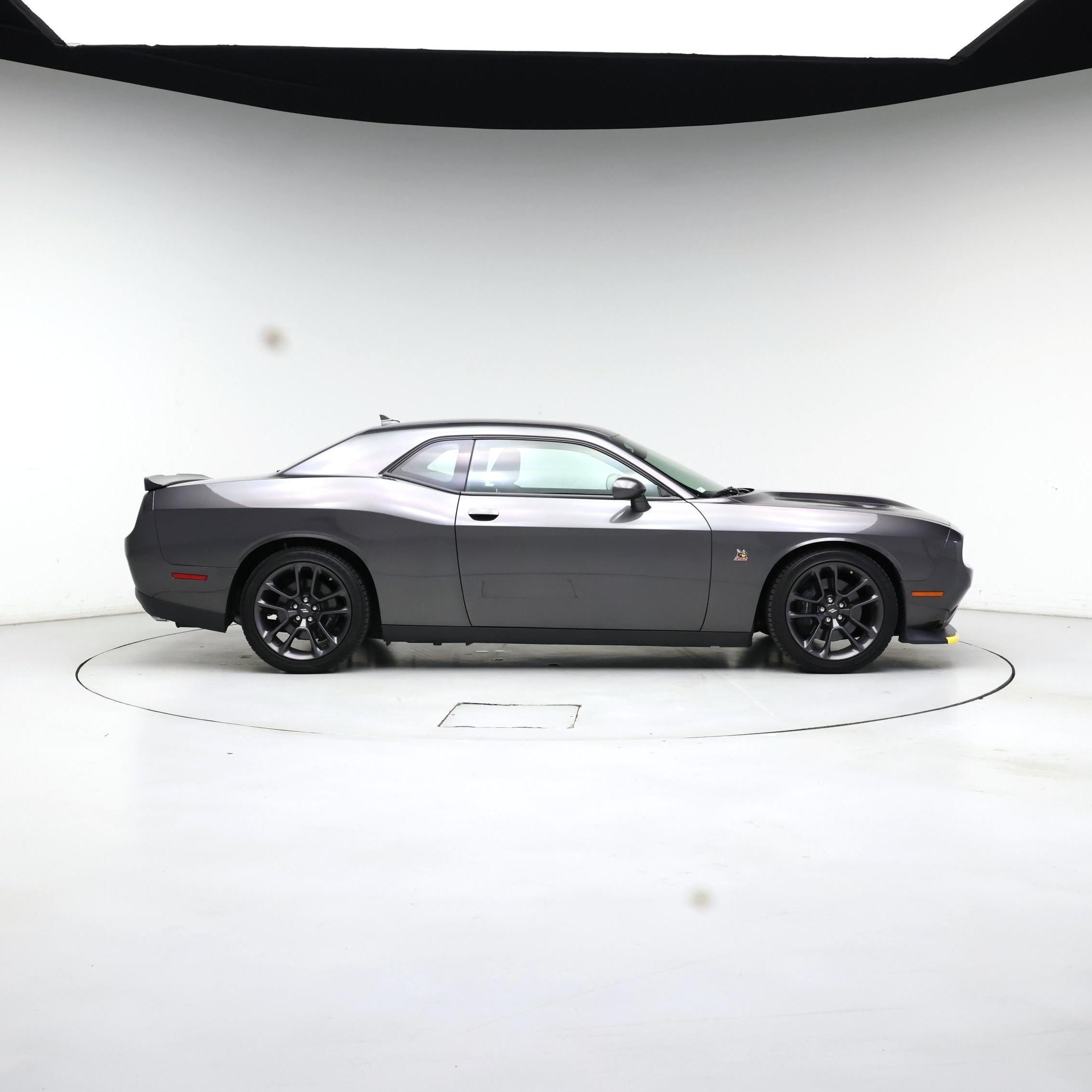 Thumbnail: 2021 Dodge Challenger - 7