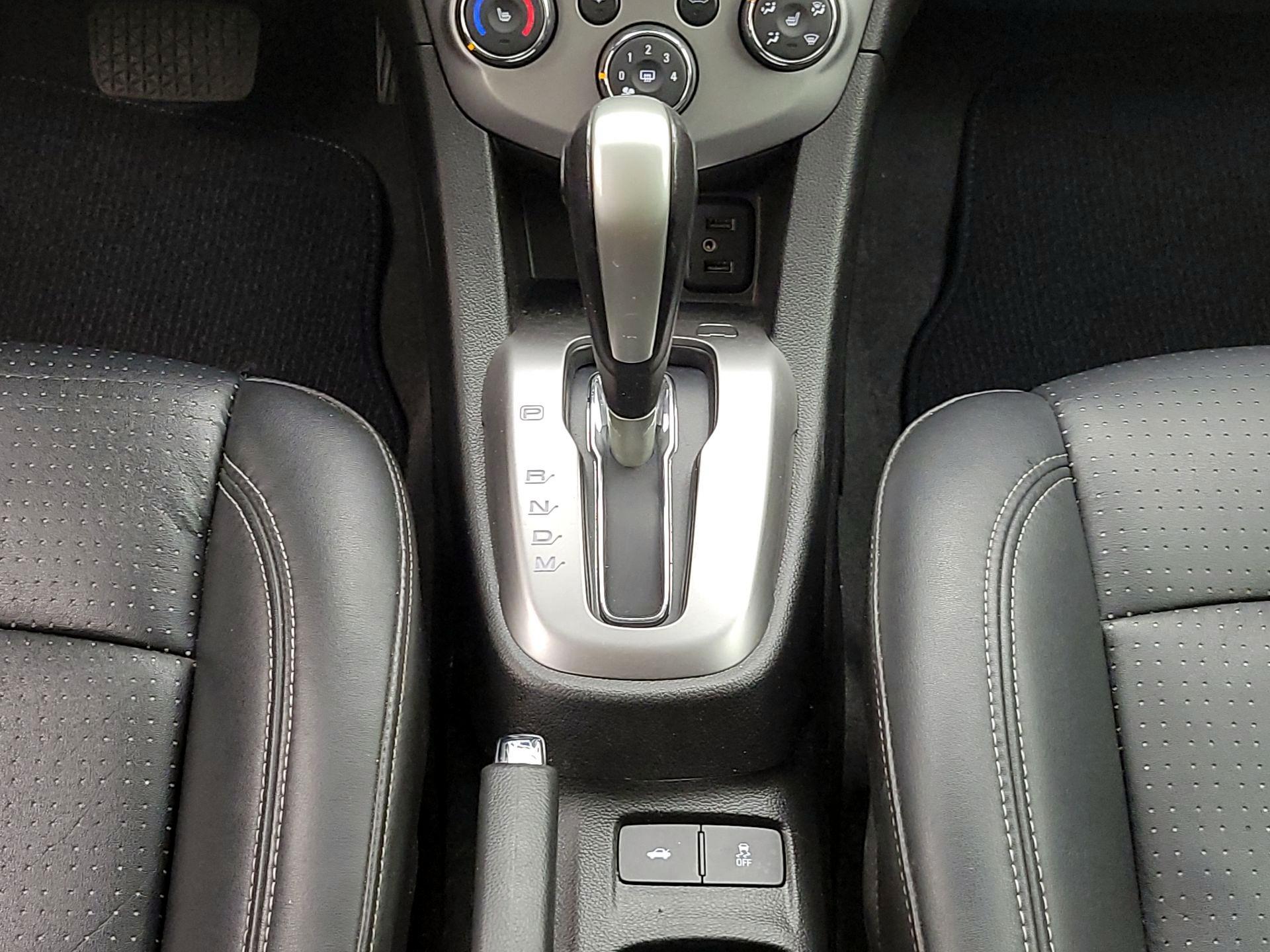 Thumbnail: 2020 Chevrolet Sonic - 17