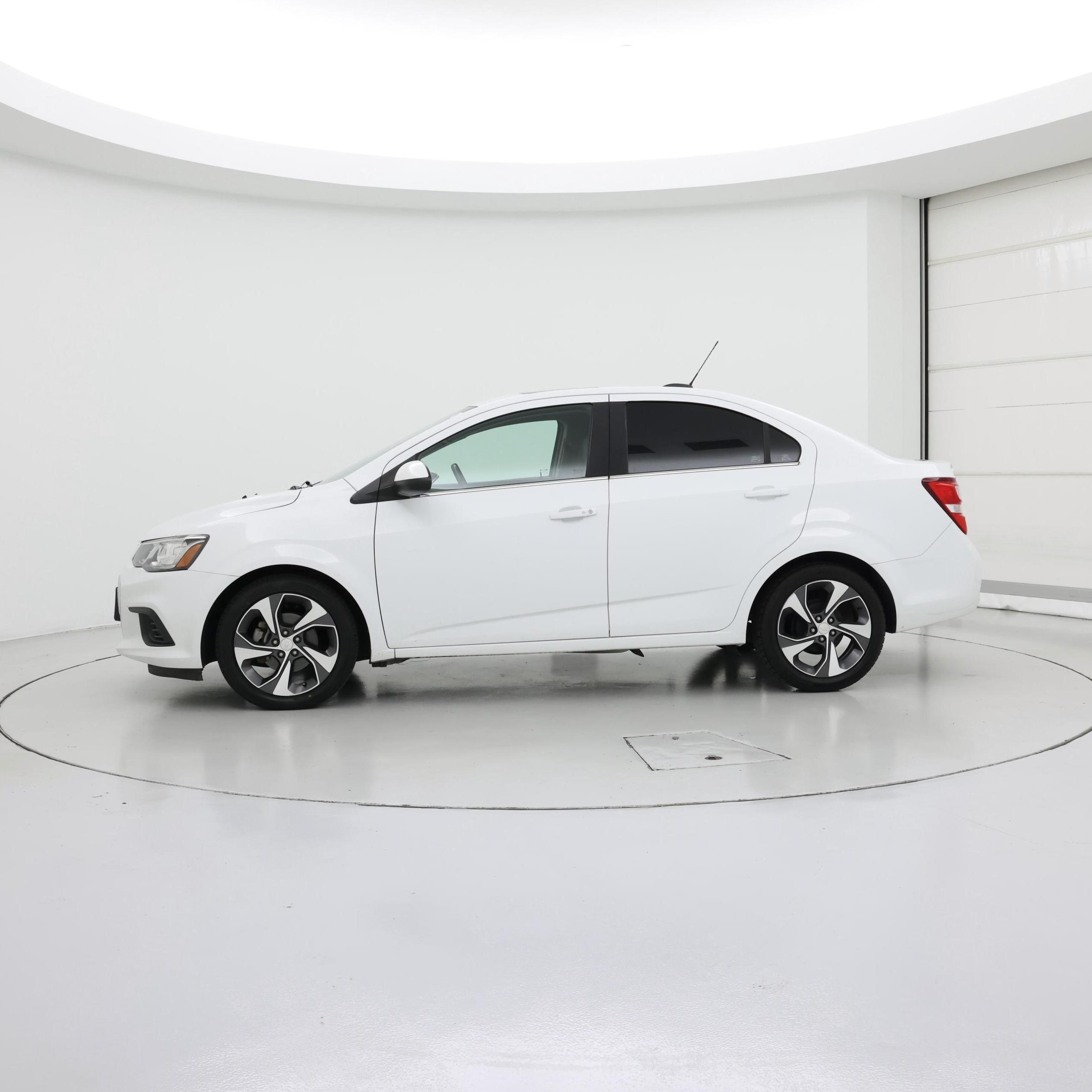 Thumbnail: 2020 Chevrolet Sonic - 3