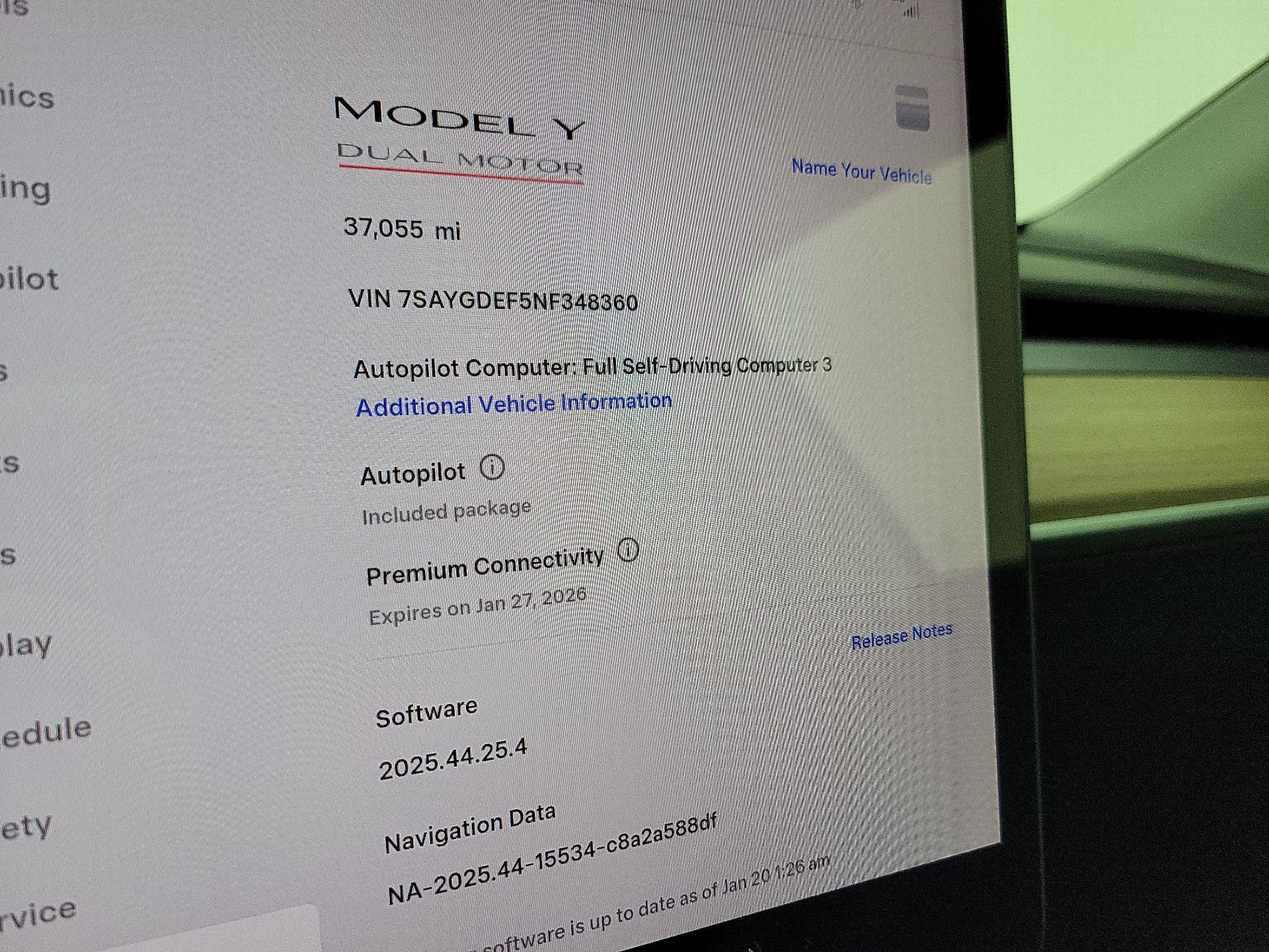 Thumbnail: 2022 Tesla Model Y - 13