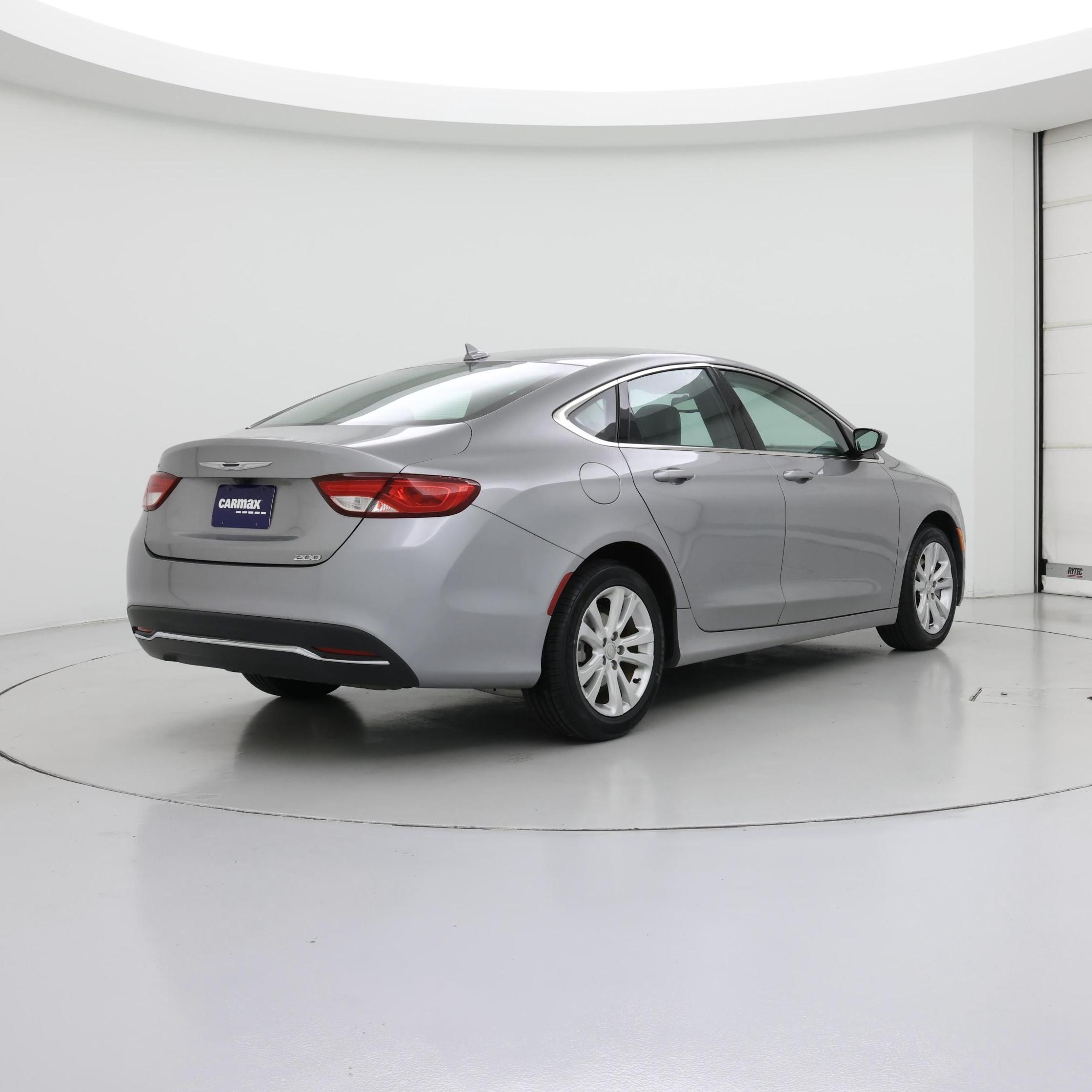Thumbnail: 2016 Chrysler 200 - 8