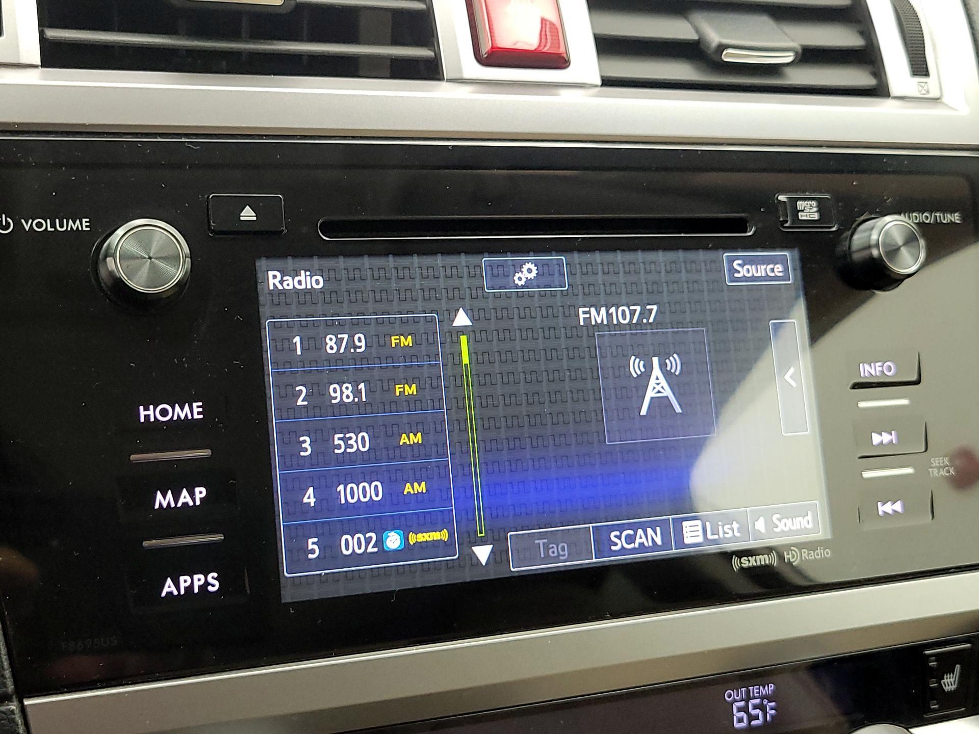 Thumbnail: 2016 Subaru Legacy - 16