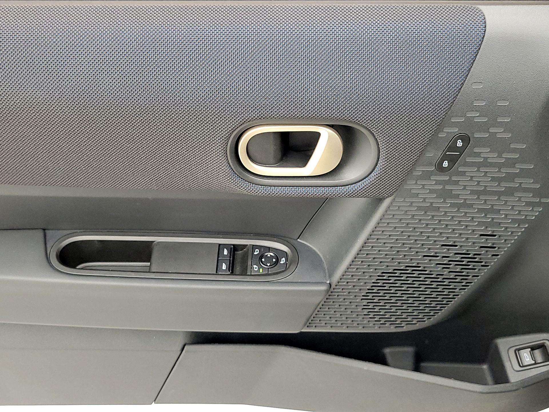 Thumbnail: 2025 MINI Cooper Hardtop - 12