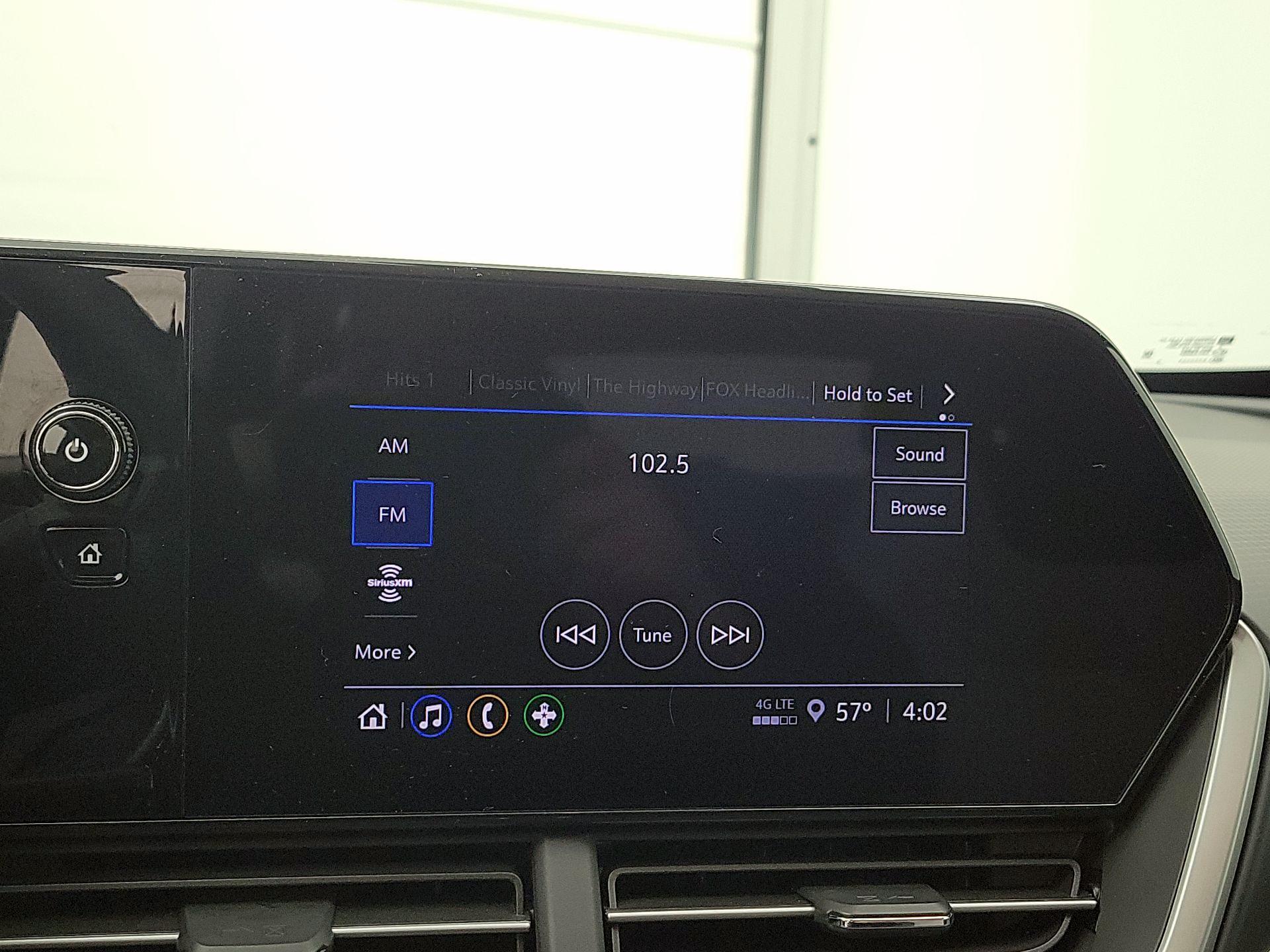 Thumbnail: 2024 Chevrolet Trax - 15