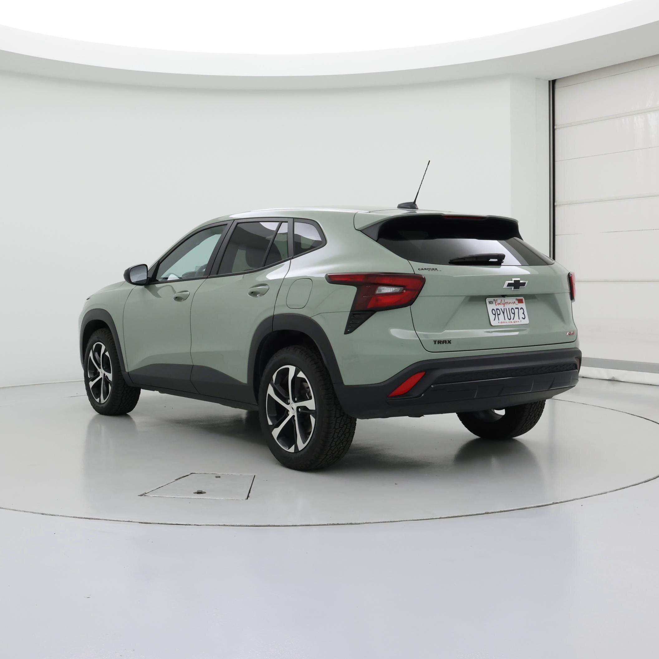 Thumbnail: 2024 Chevrolet Trax - 2