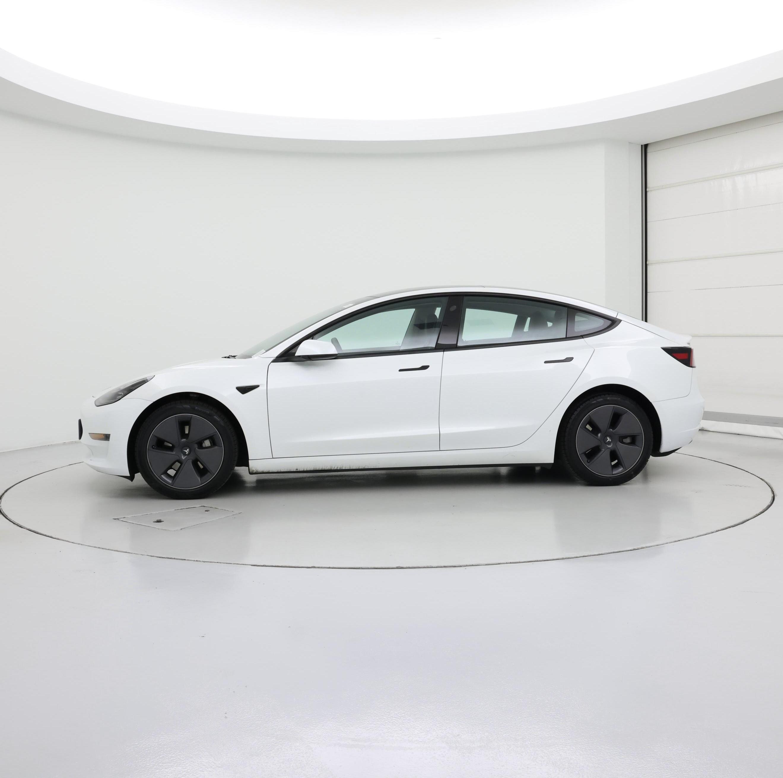 Thumbnail: 2023 Tesla Model 3 - 3