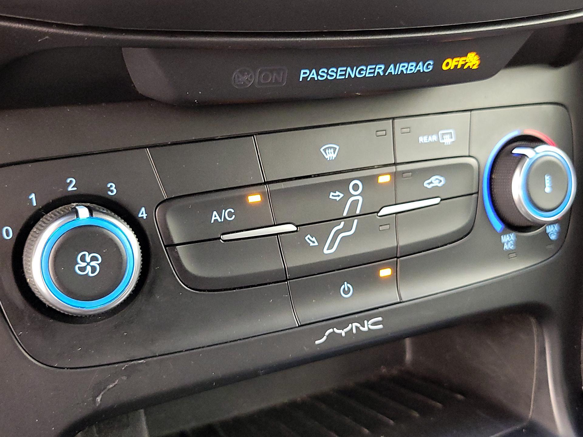 Thumbnail: 2018 Ford Focus - 16