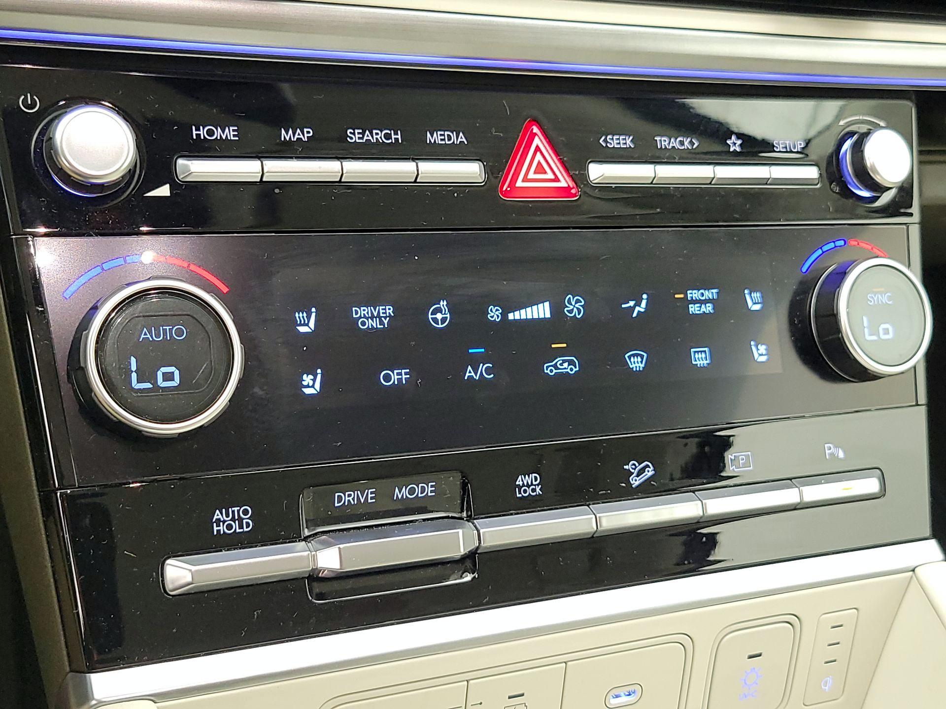 Thumbnail: 2025 Hyundai Santa Fe - 17