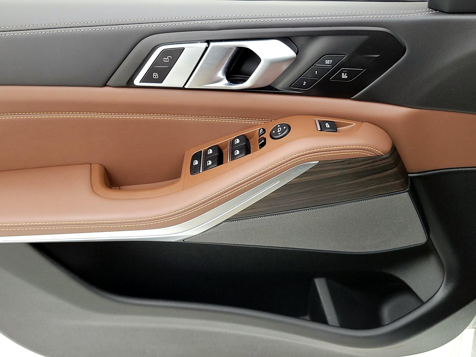 Thumbnail: 2025 BMW X5 - 12