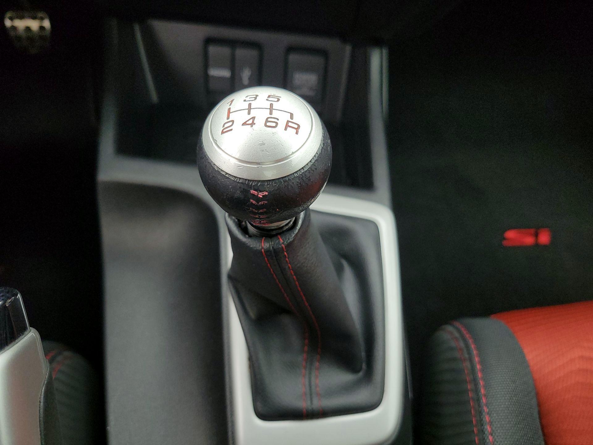 Thumbnail: 2015 Honda Civic - 17