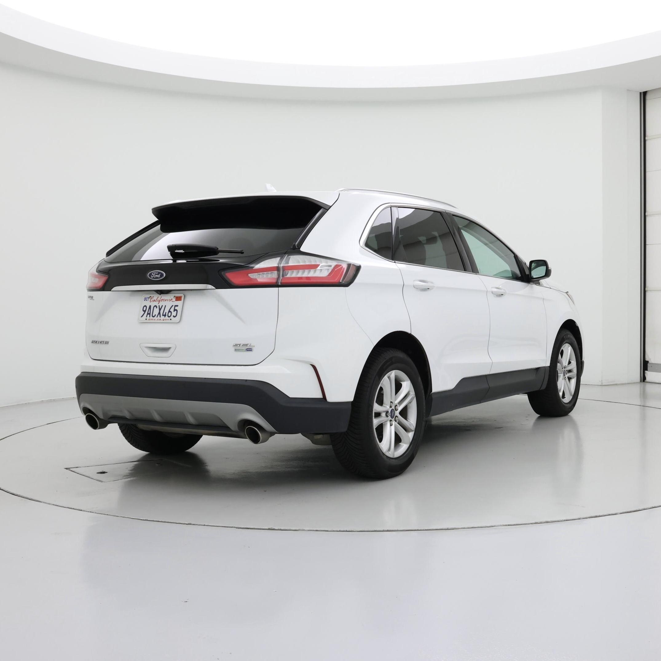 Thumbnail: 2019 Ford Edge - 8