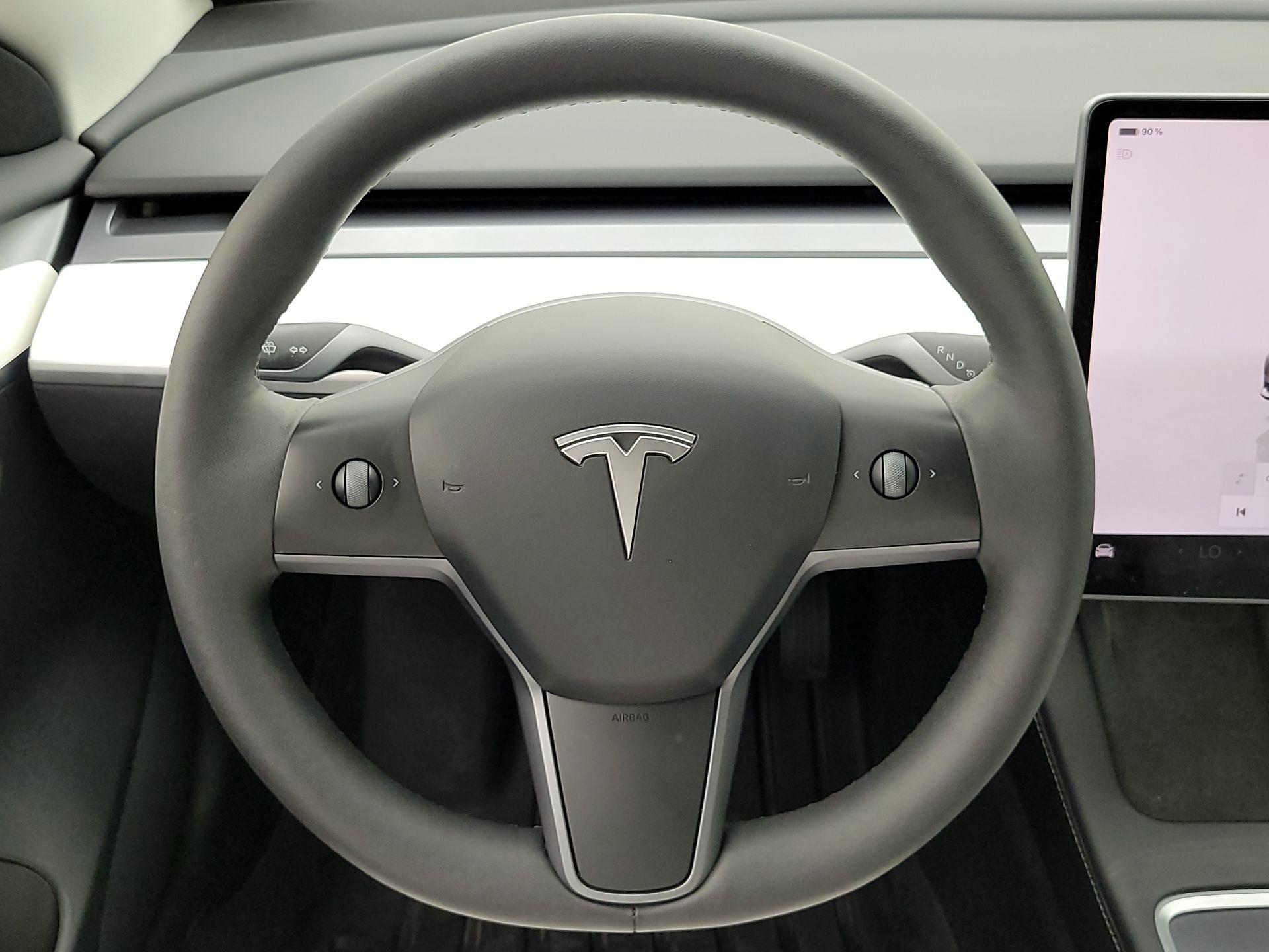 Thumbnail: 2022 Tesla Model 3 - 10