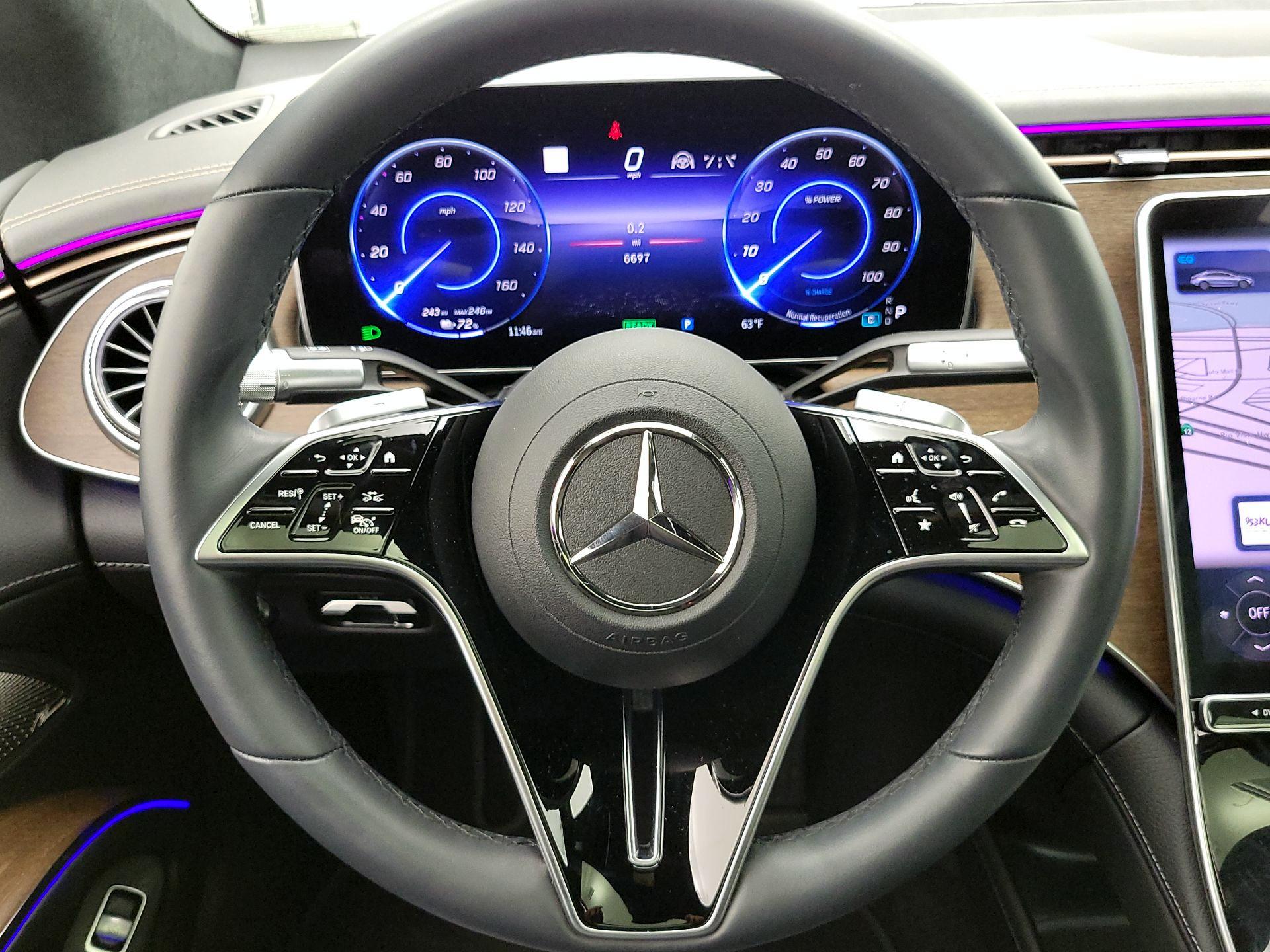 Thumbnail: 2023 Mercedes-Benz EQS - 10