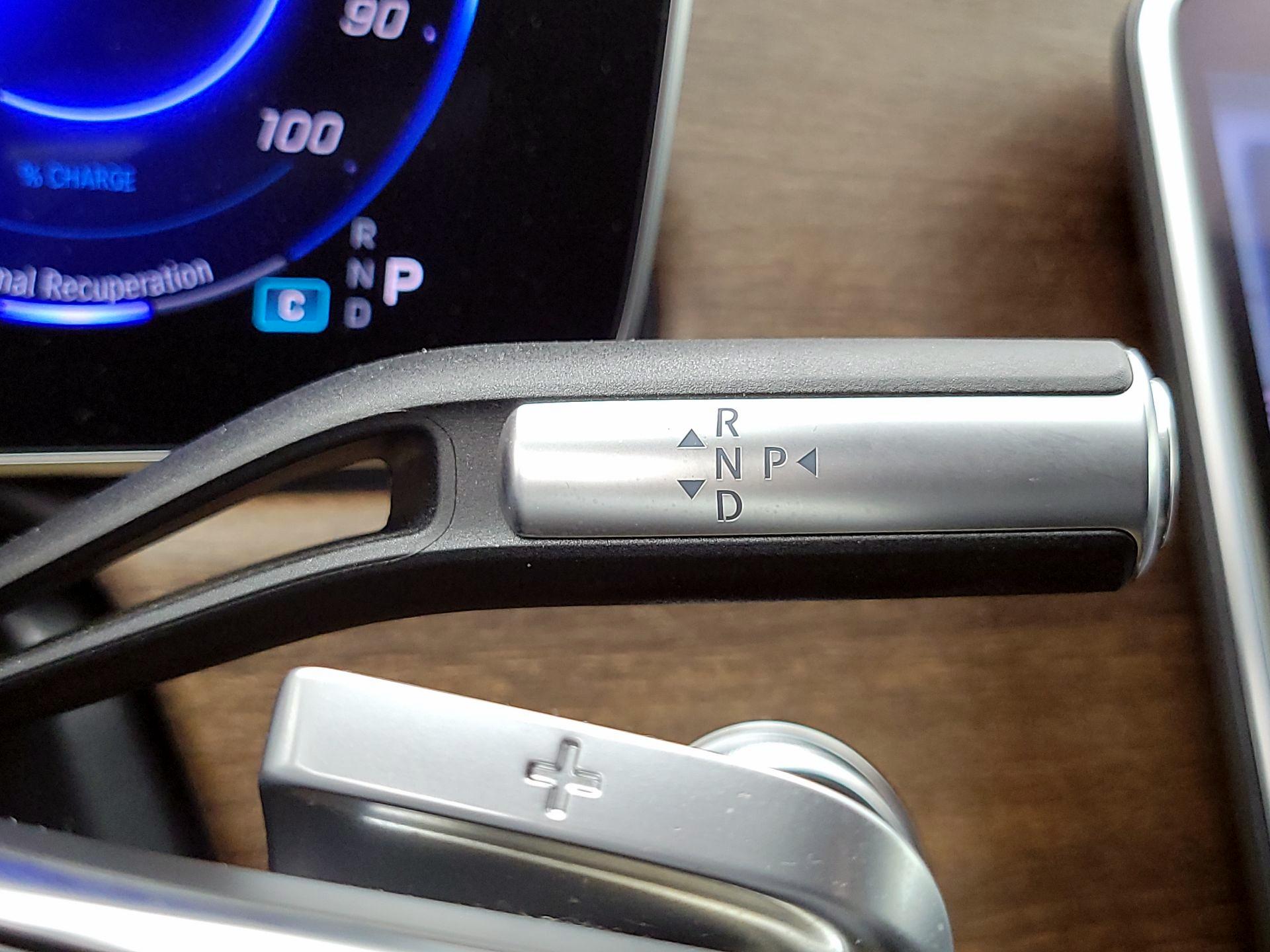 Thumbnail: 2023 Mercedes-Benz EQS - 18