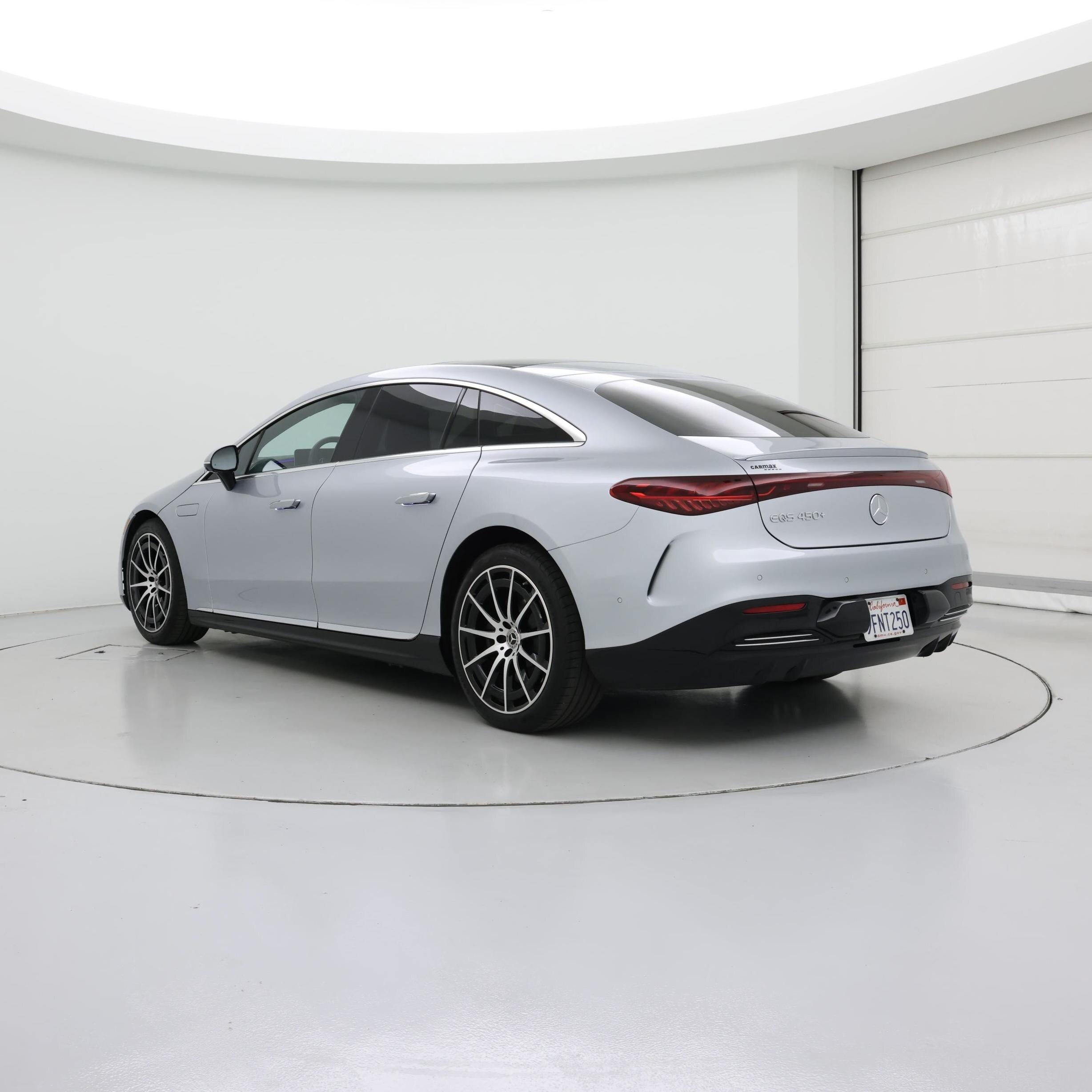 Thumbnail: 2023 Mercedes-Benz EQS - 2