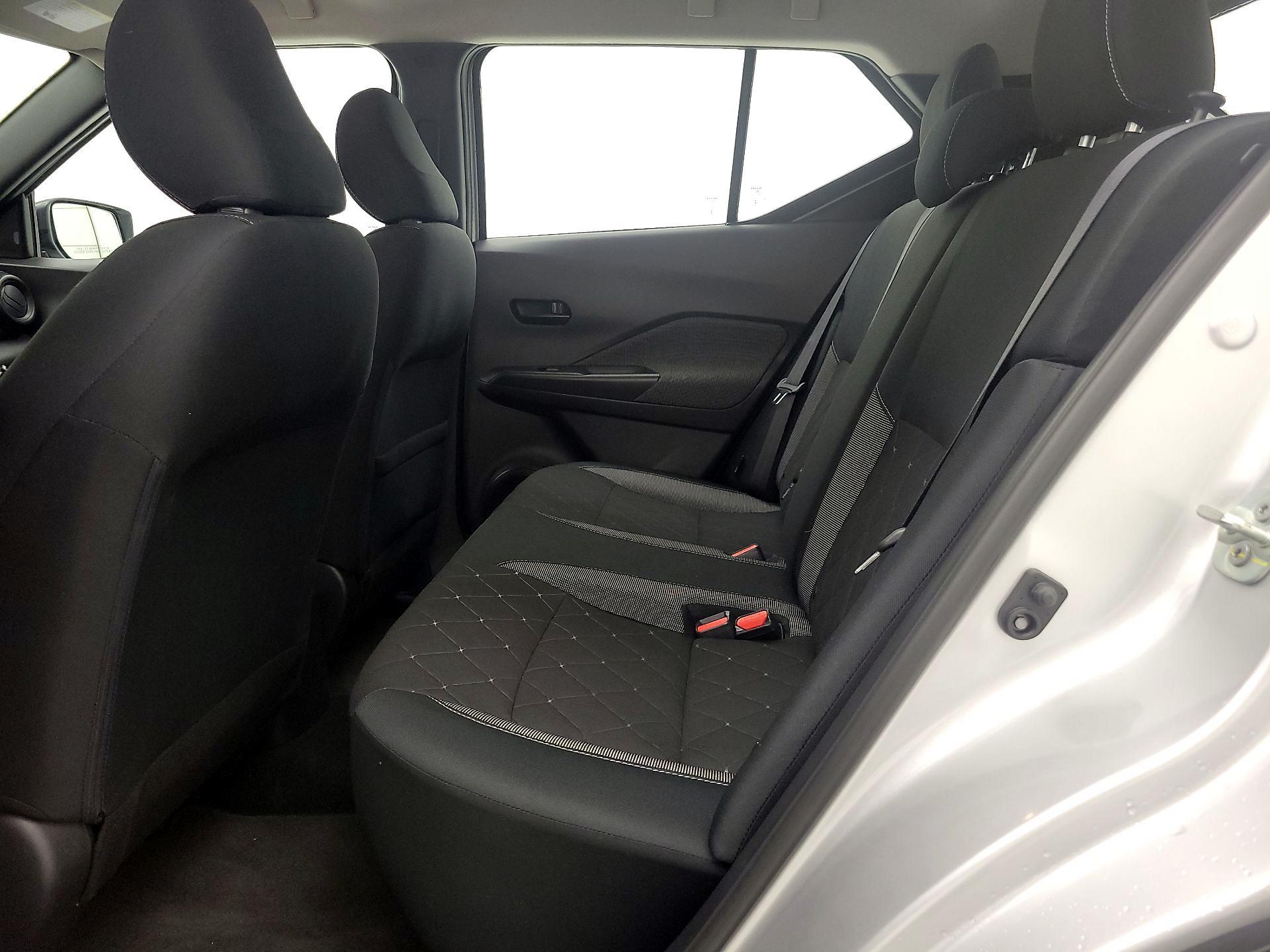 Thumbnail: 2020 Nissan Kicks - 19