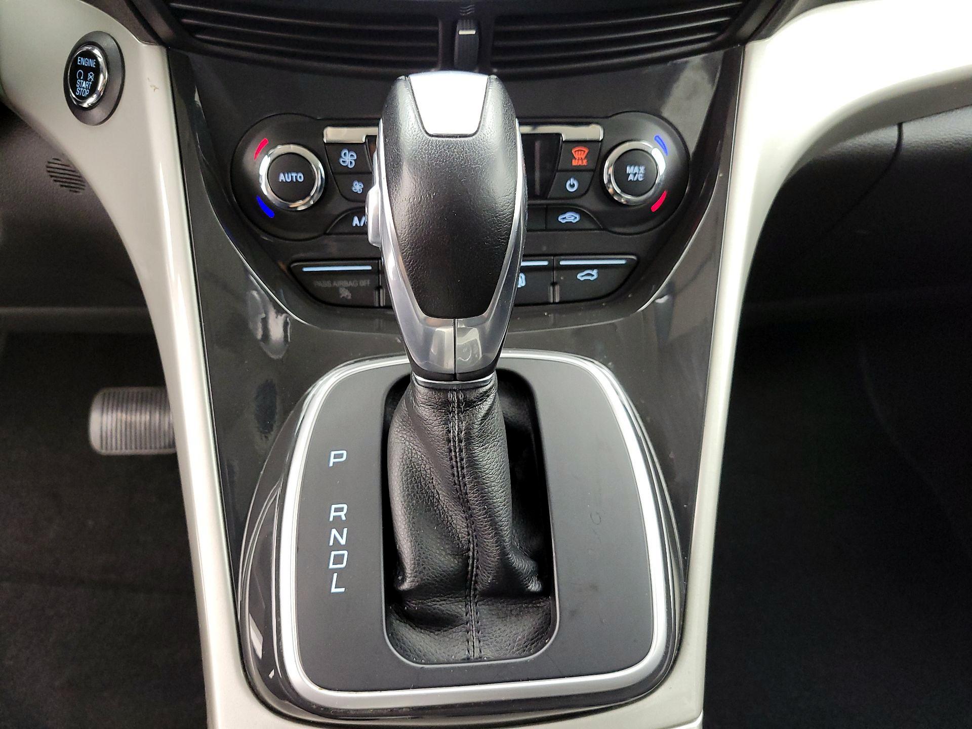 Thumbnail: 2016 Ford C-Max - 18