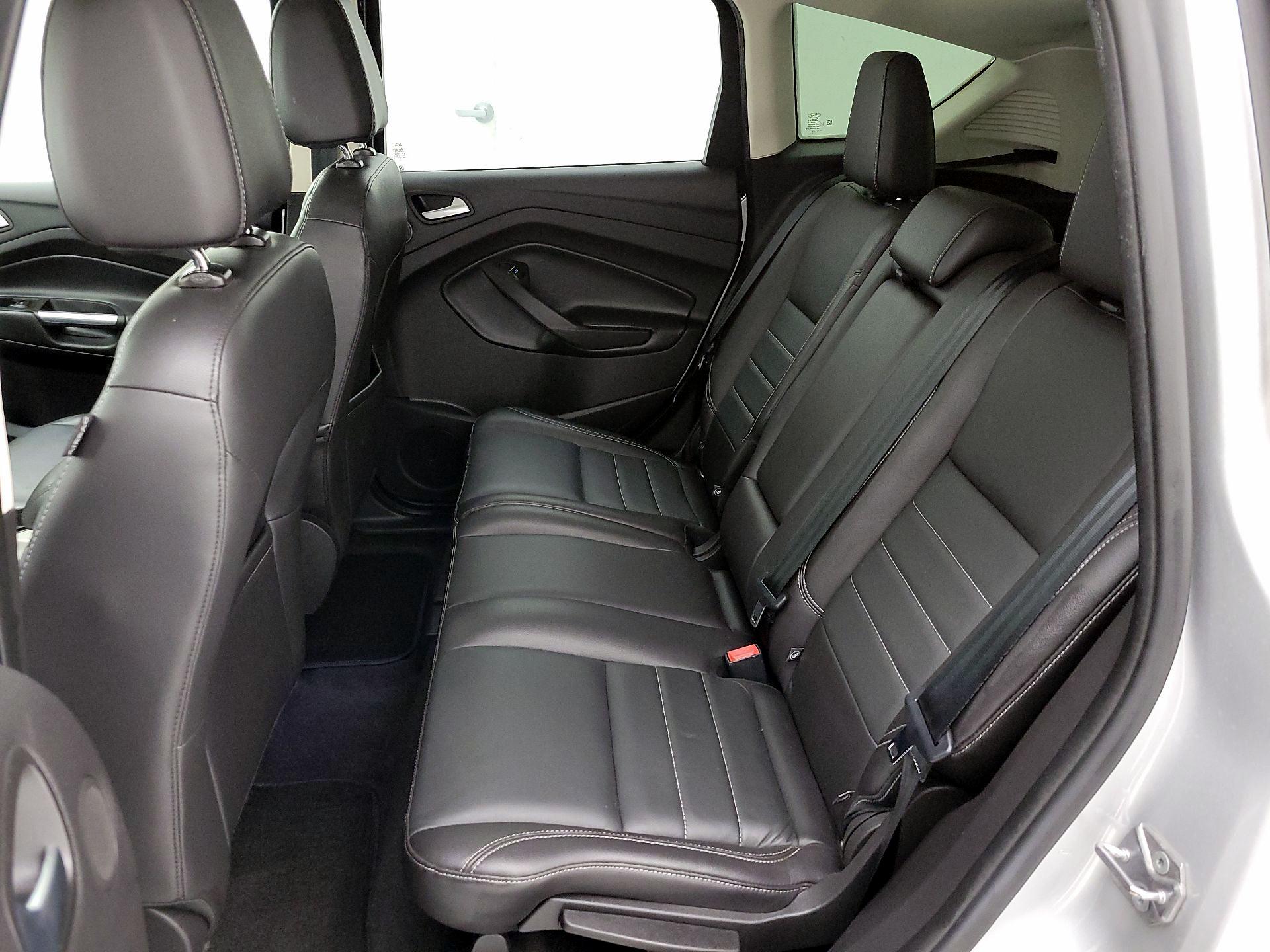 Thumbnail: 2016 Ford C-Max - 20