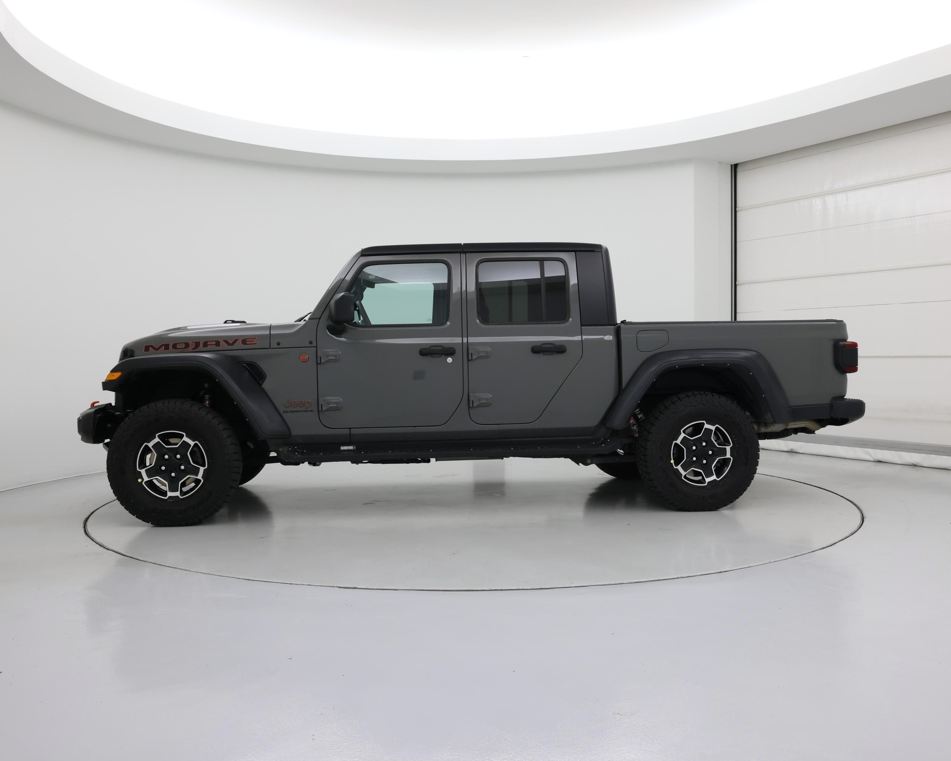 Thumbnail: 2023 Jeep Gladiator - 3