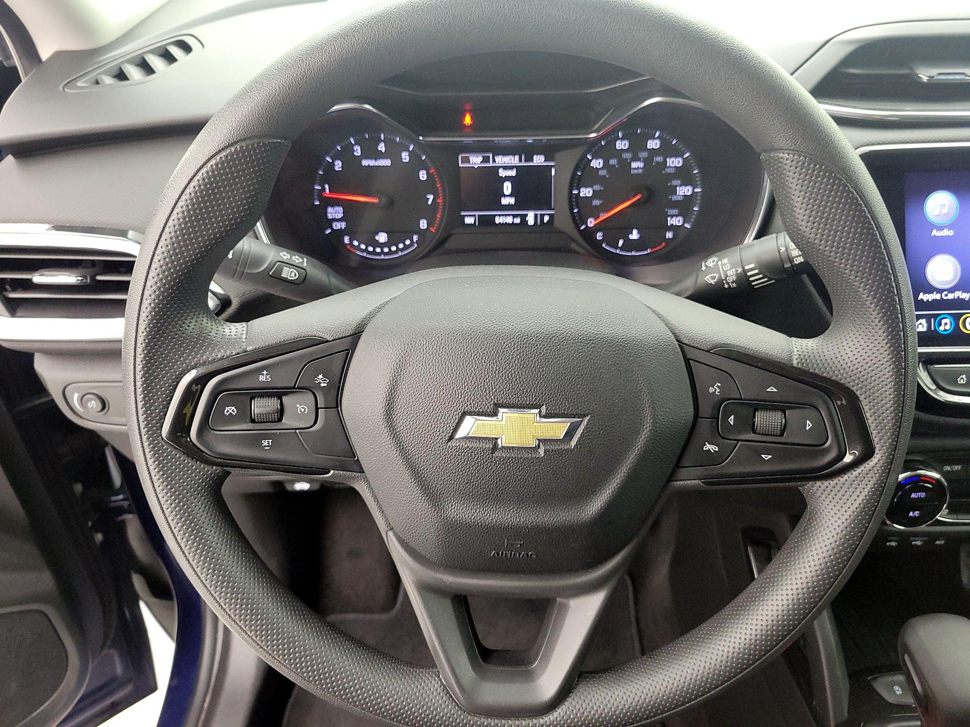 Thumbnail: 2022 Chevrolet TrailBlazer - 10