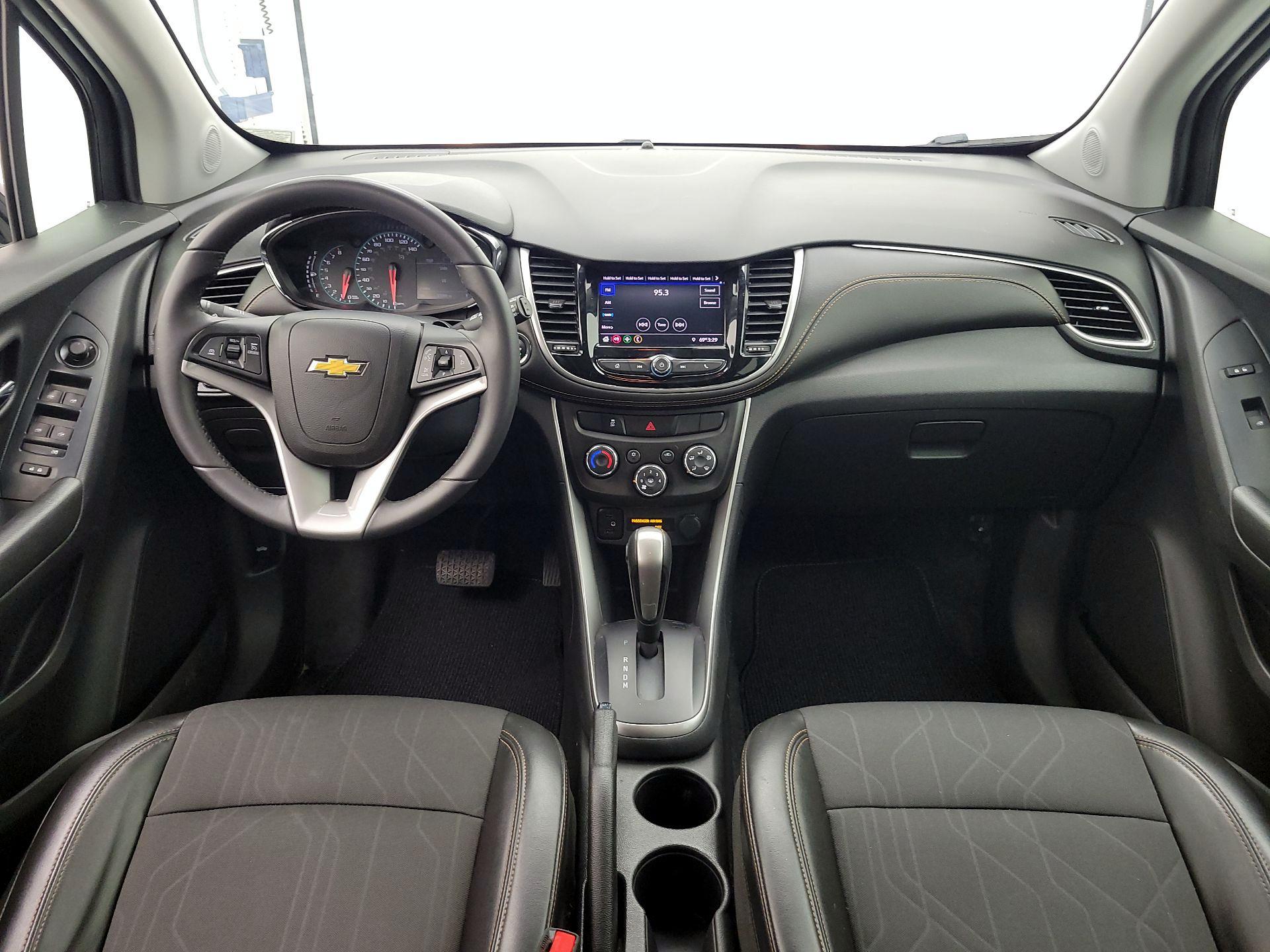 Thumbnail: 2021 Chevrolet Trax - 9