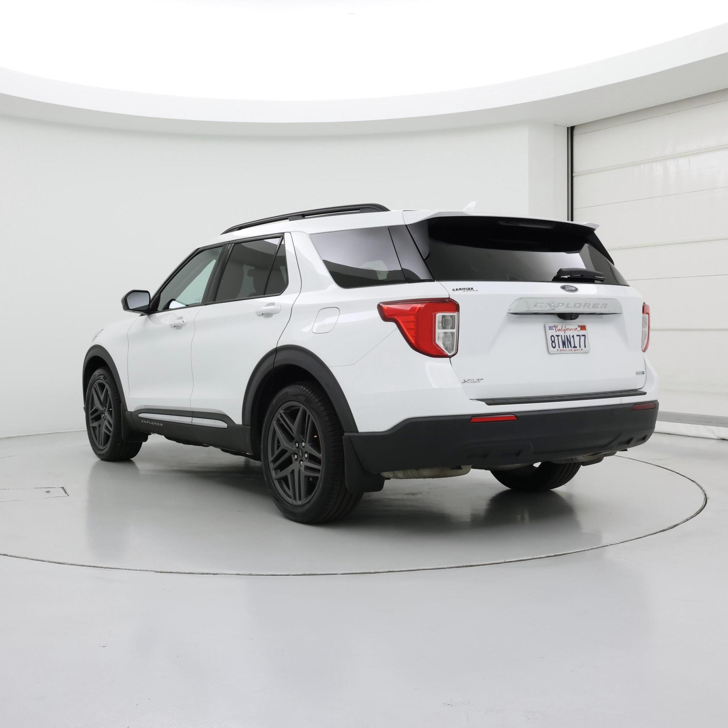 Thumbnail: 2020 Ford Explorer - 2