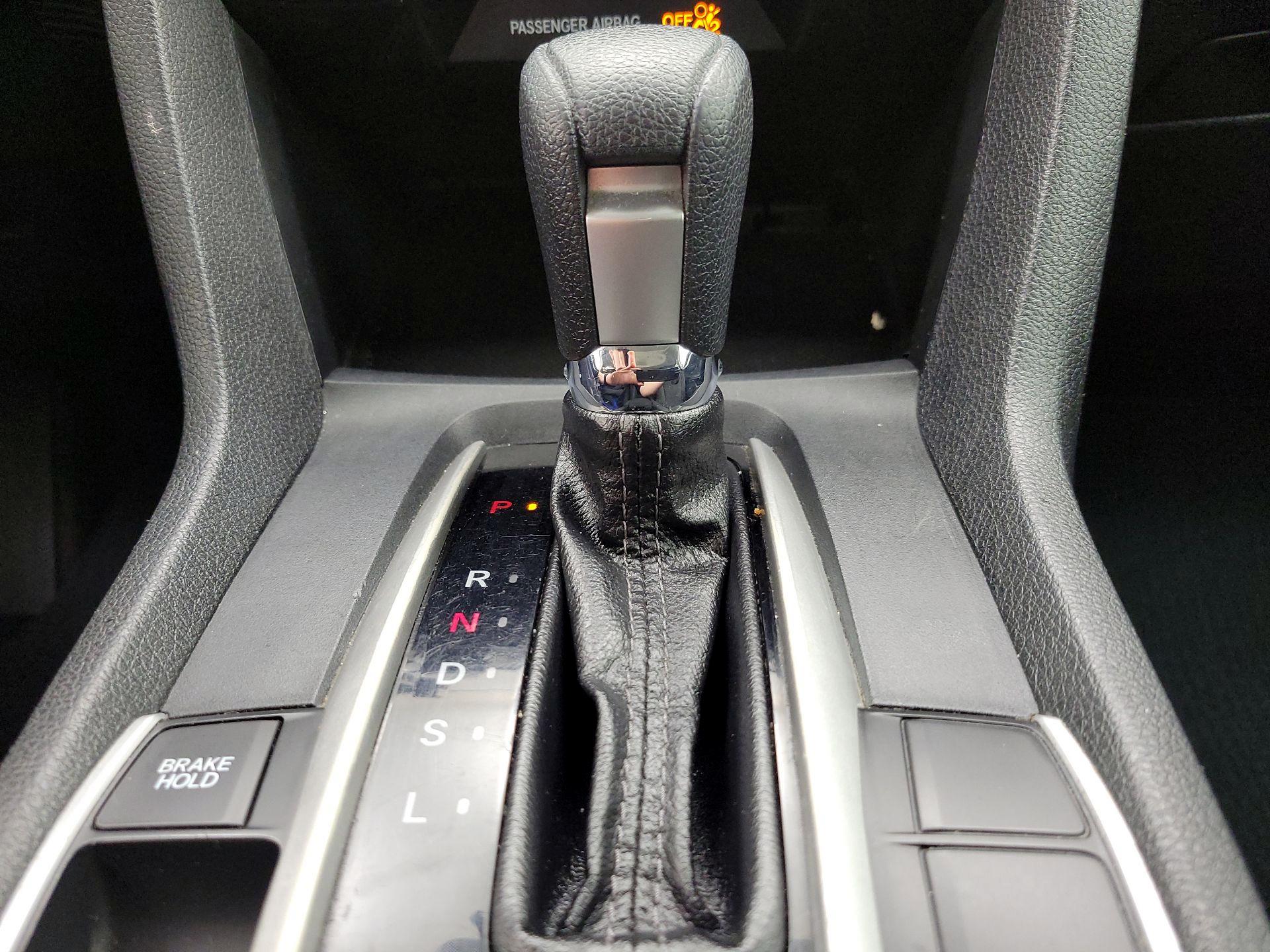 Thumbnail: 2016 Honda Civic - 17