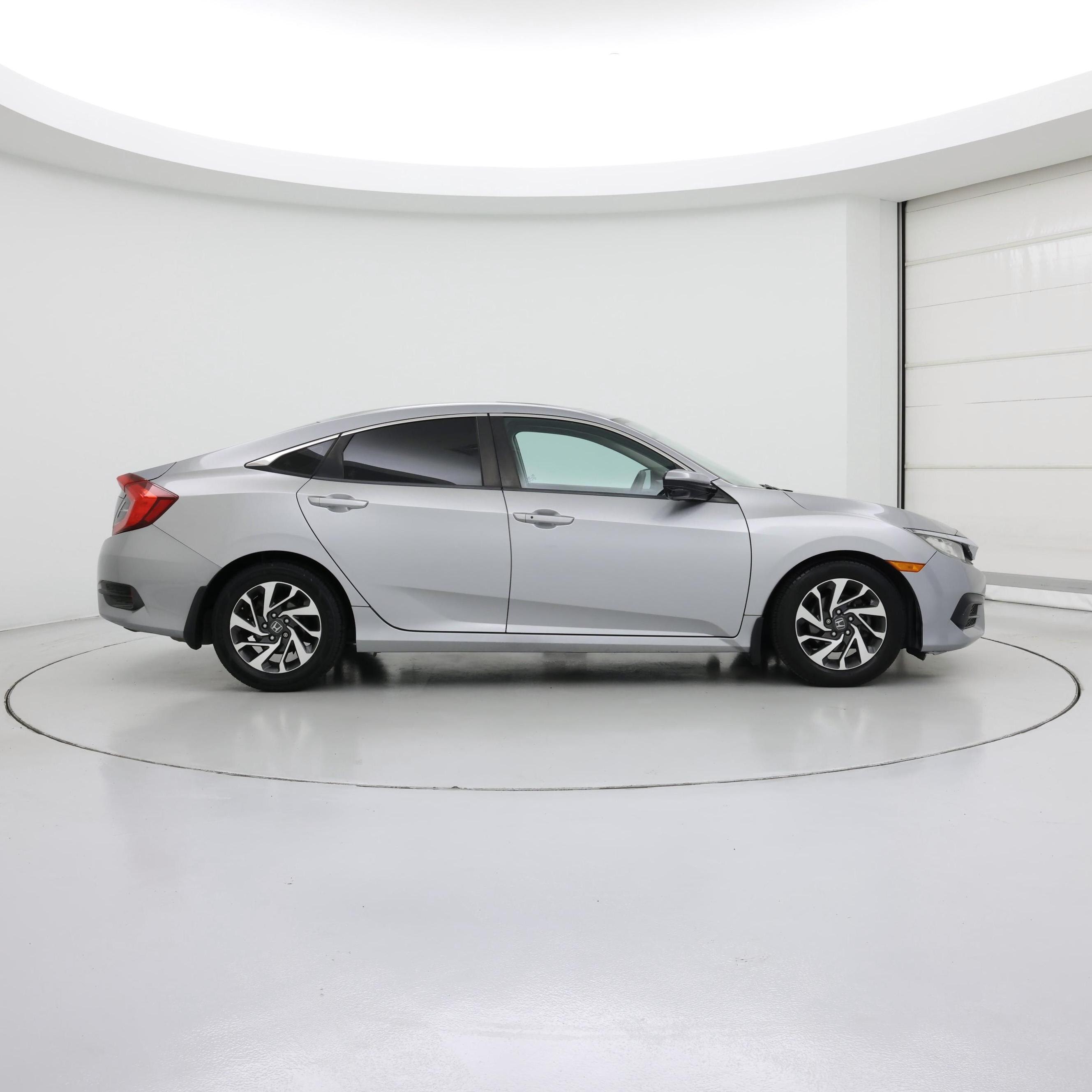 Thumbnail: 2016 Honda Civic - 7