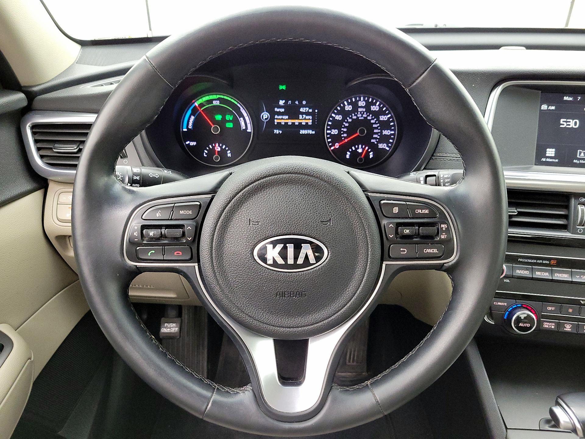 Thumbnail: 2017 Kia Optima - 10