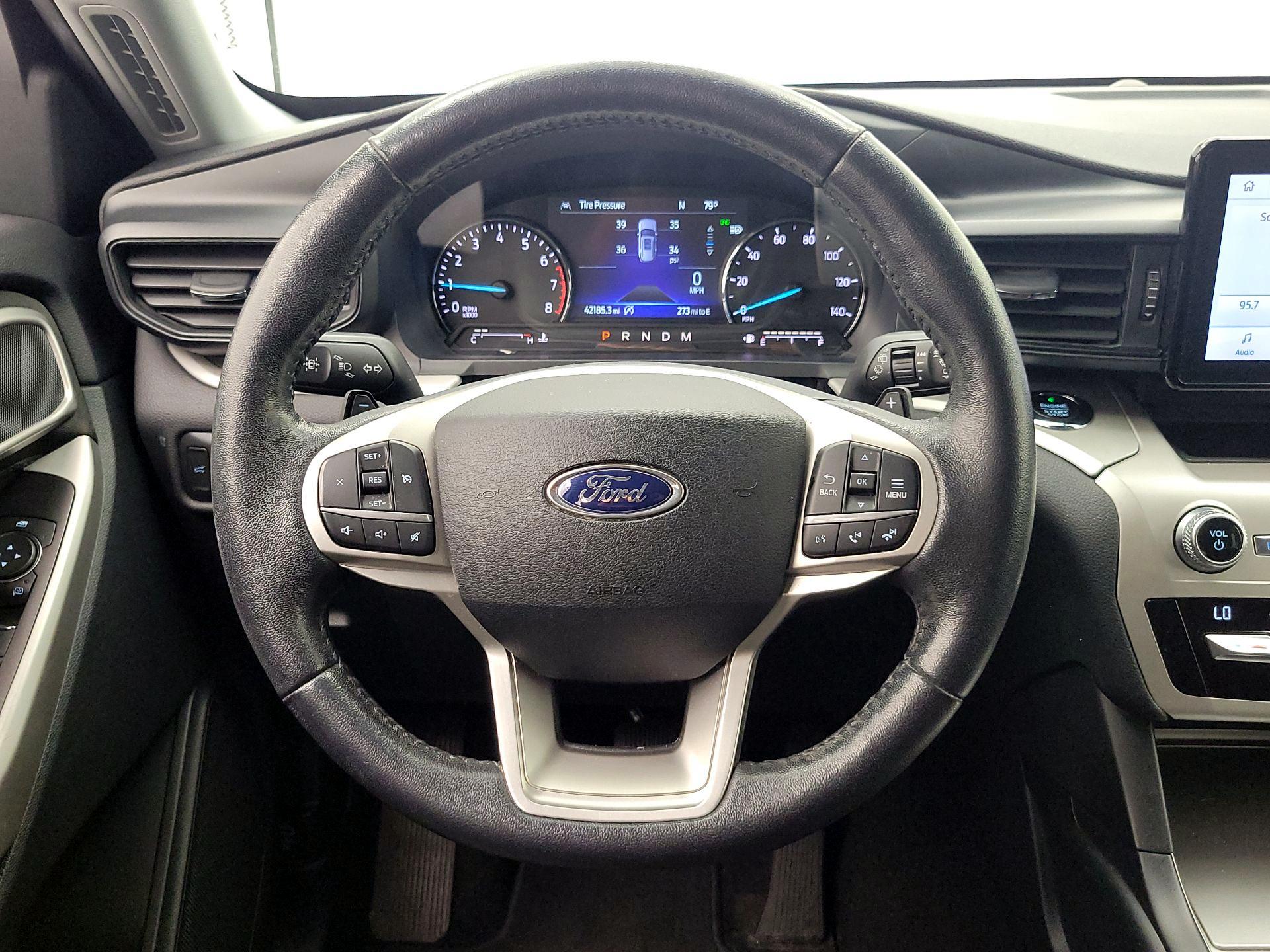 Thumbnail: 2020 Ford Explorer - 10