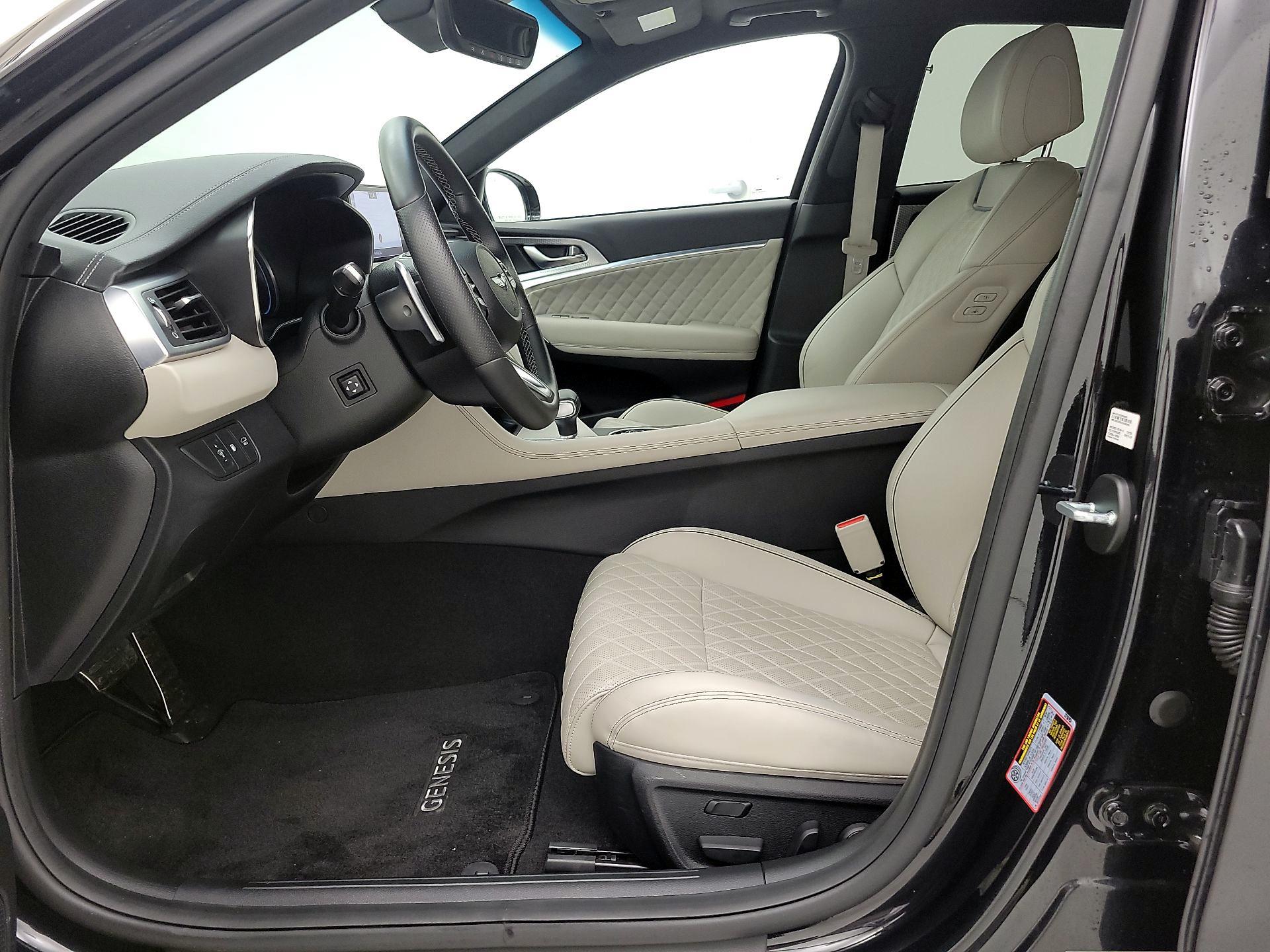 Thumbnail: 2023 Genesis G70 - 11