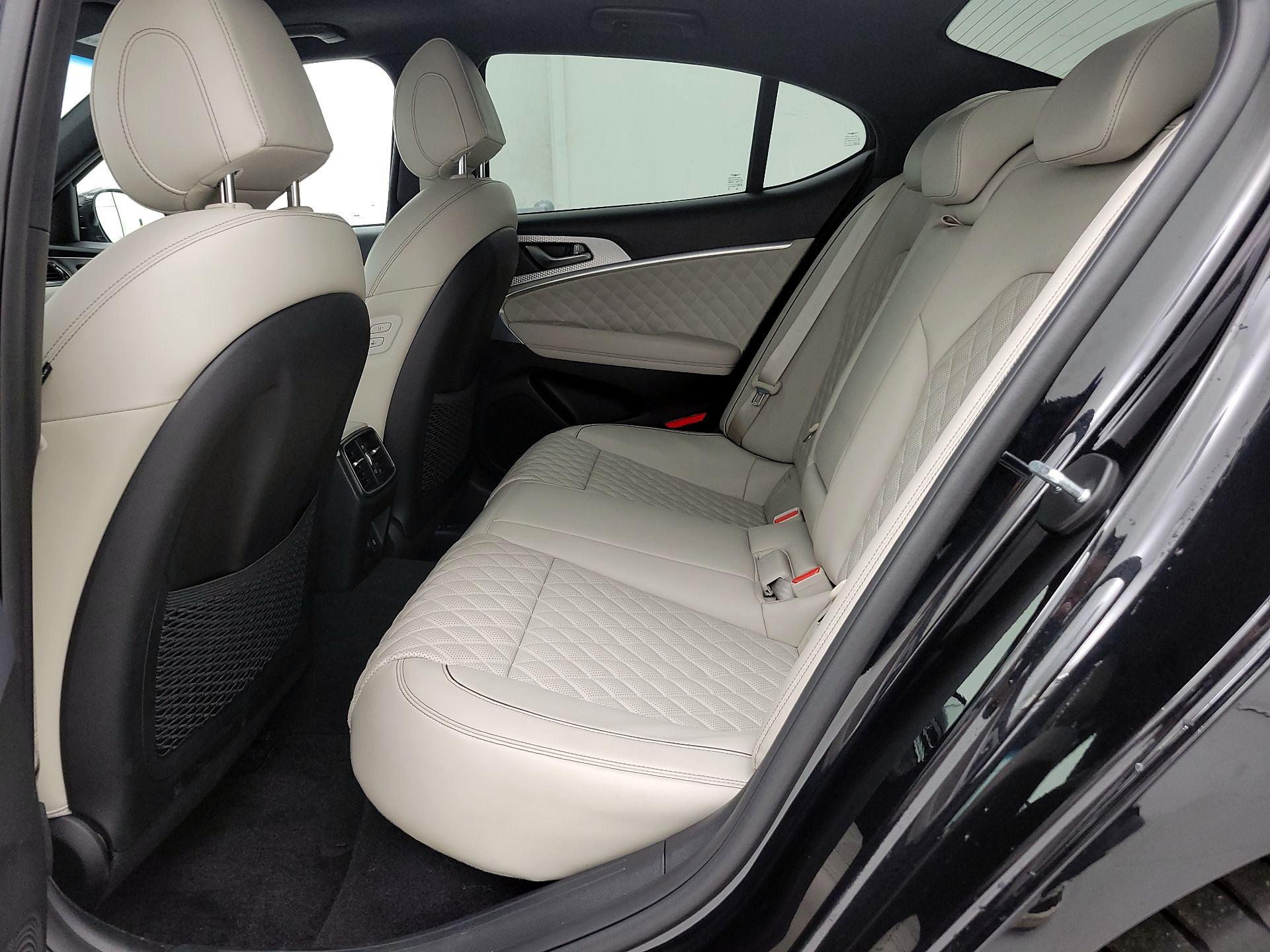 Thumbnail: 2023 Genesis G70 - 20