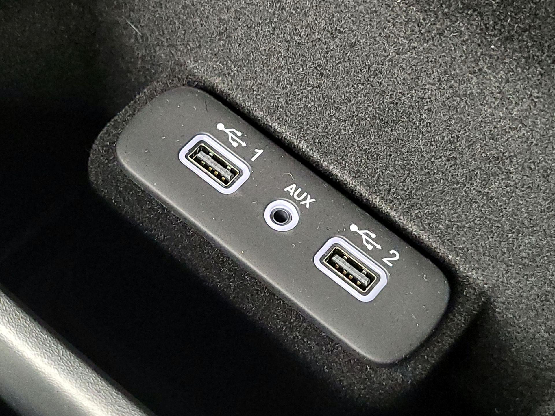 Thumbnail: 2023 Dodge Charger - 19