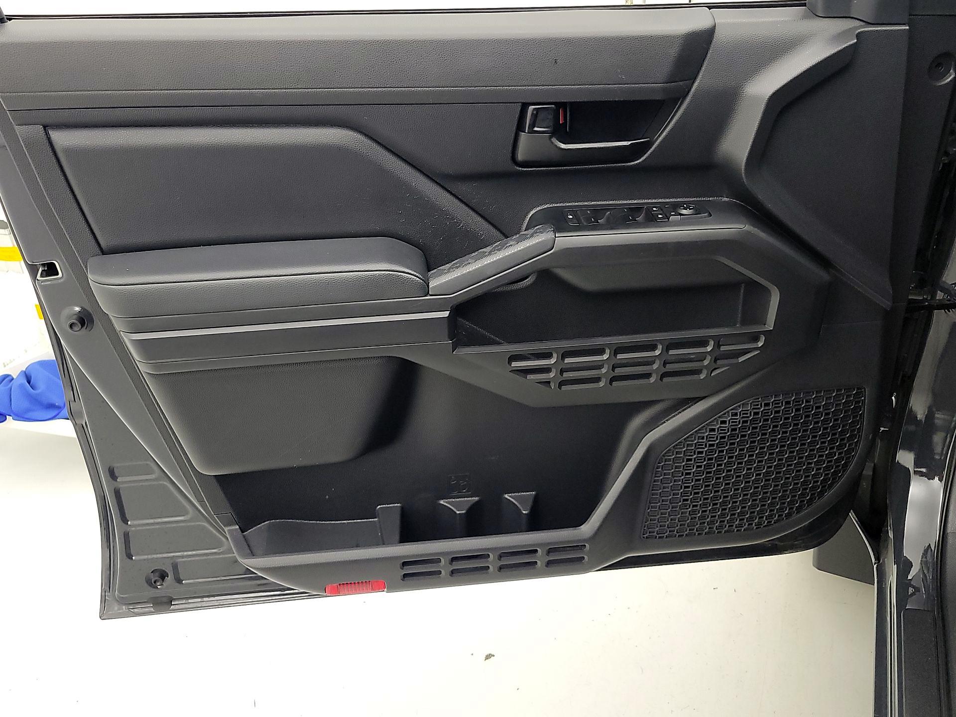 Thumbnail: 2024 Toyota Tacoma - 12