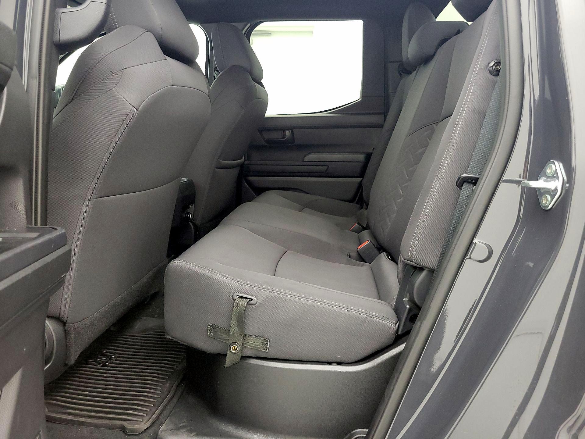 Thumbnail: 2024 Toyota Tacoma - 19