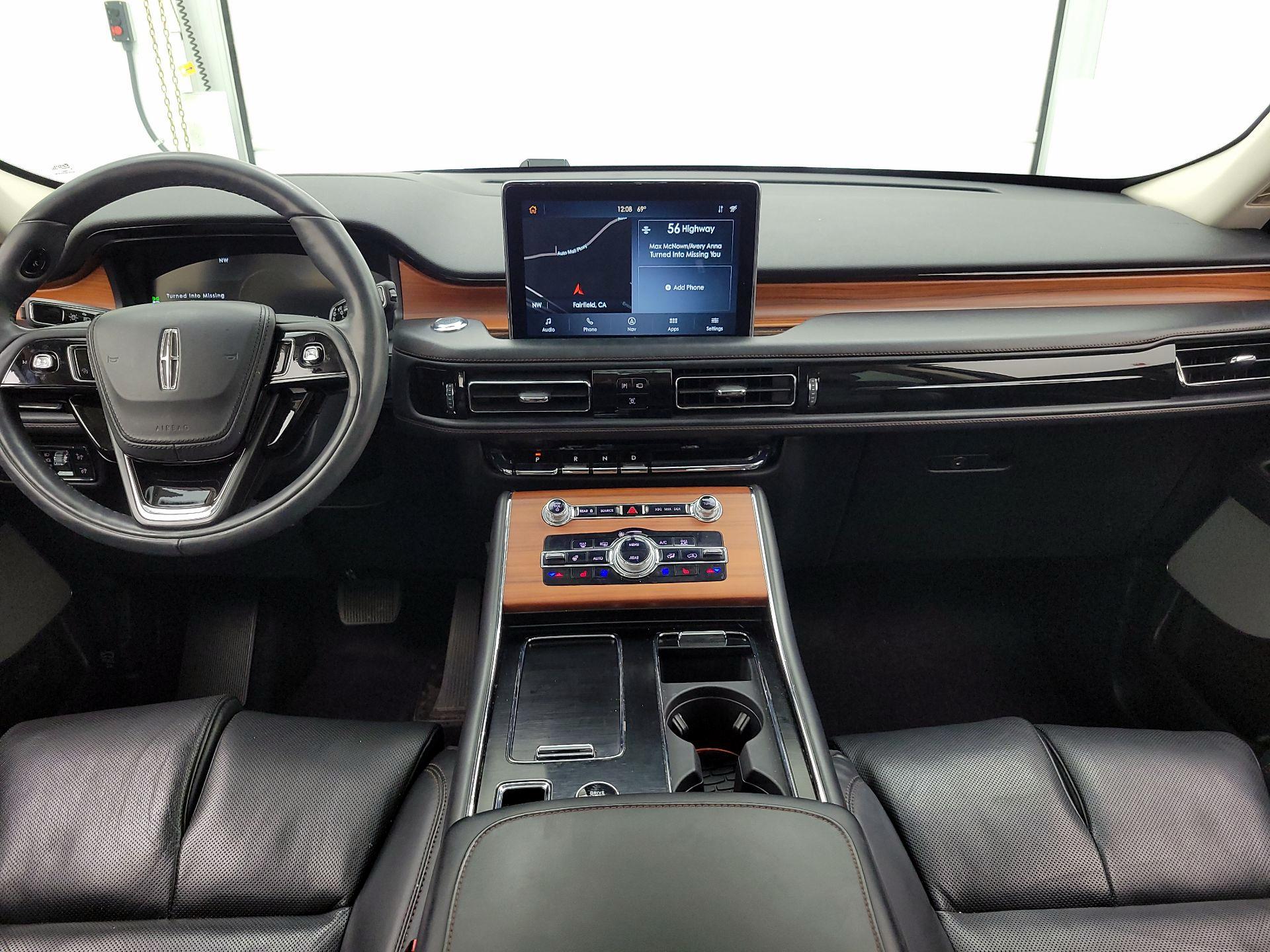 Thumbnail: 2020 Lincoln Aviator - 9