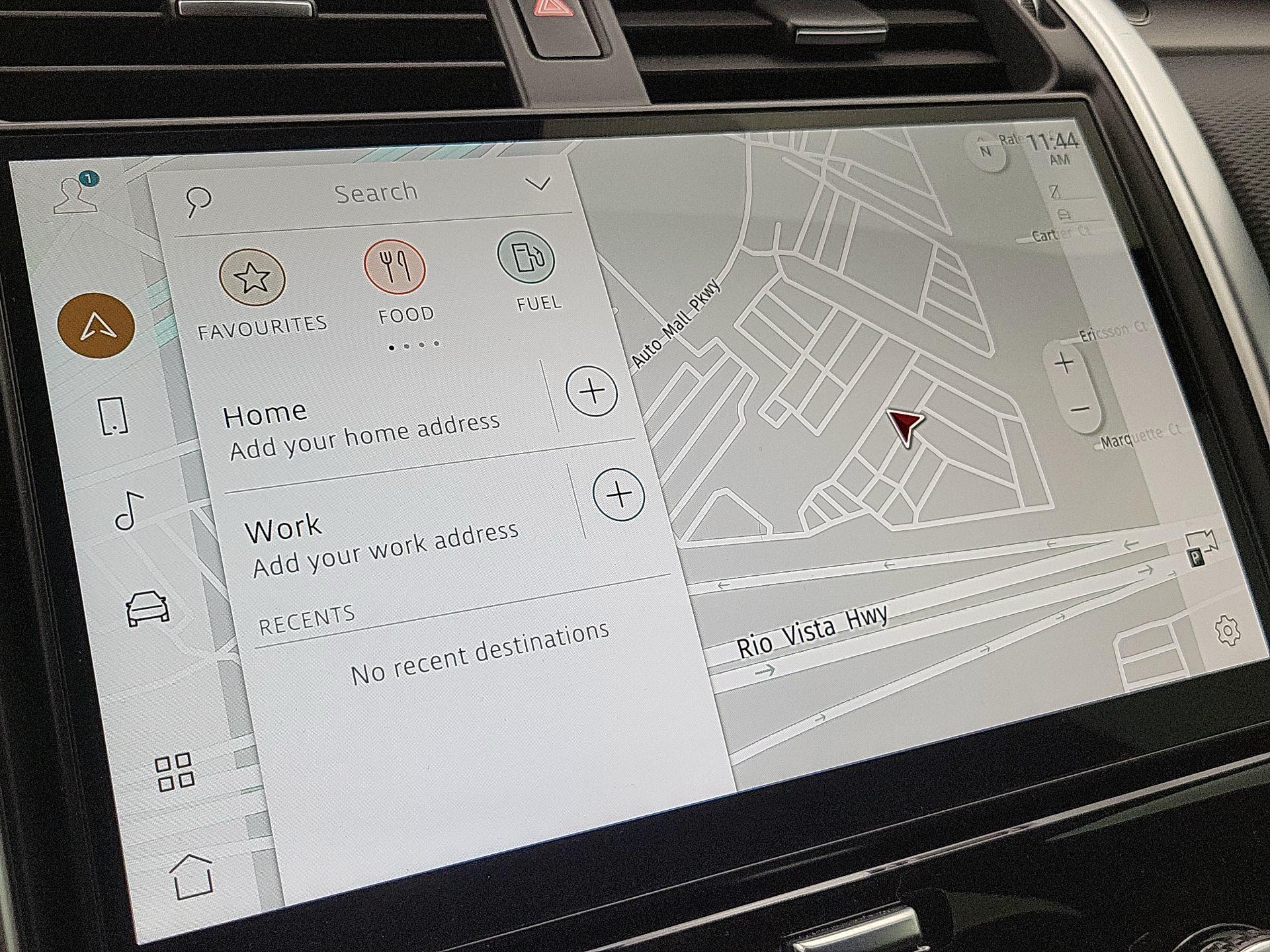 Thumbnail: 2024 Land Rover Discovery - 14