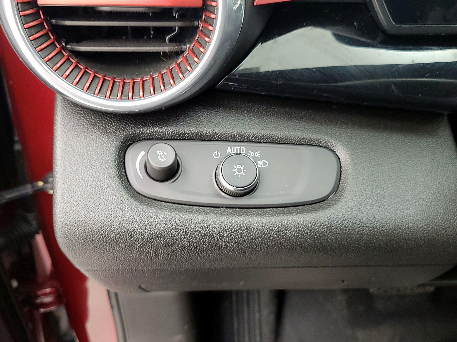 Thumbnail: 2025 Chevrolet Trax - 13