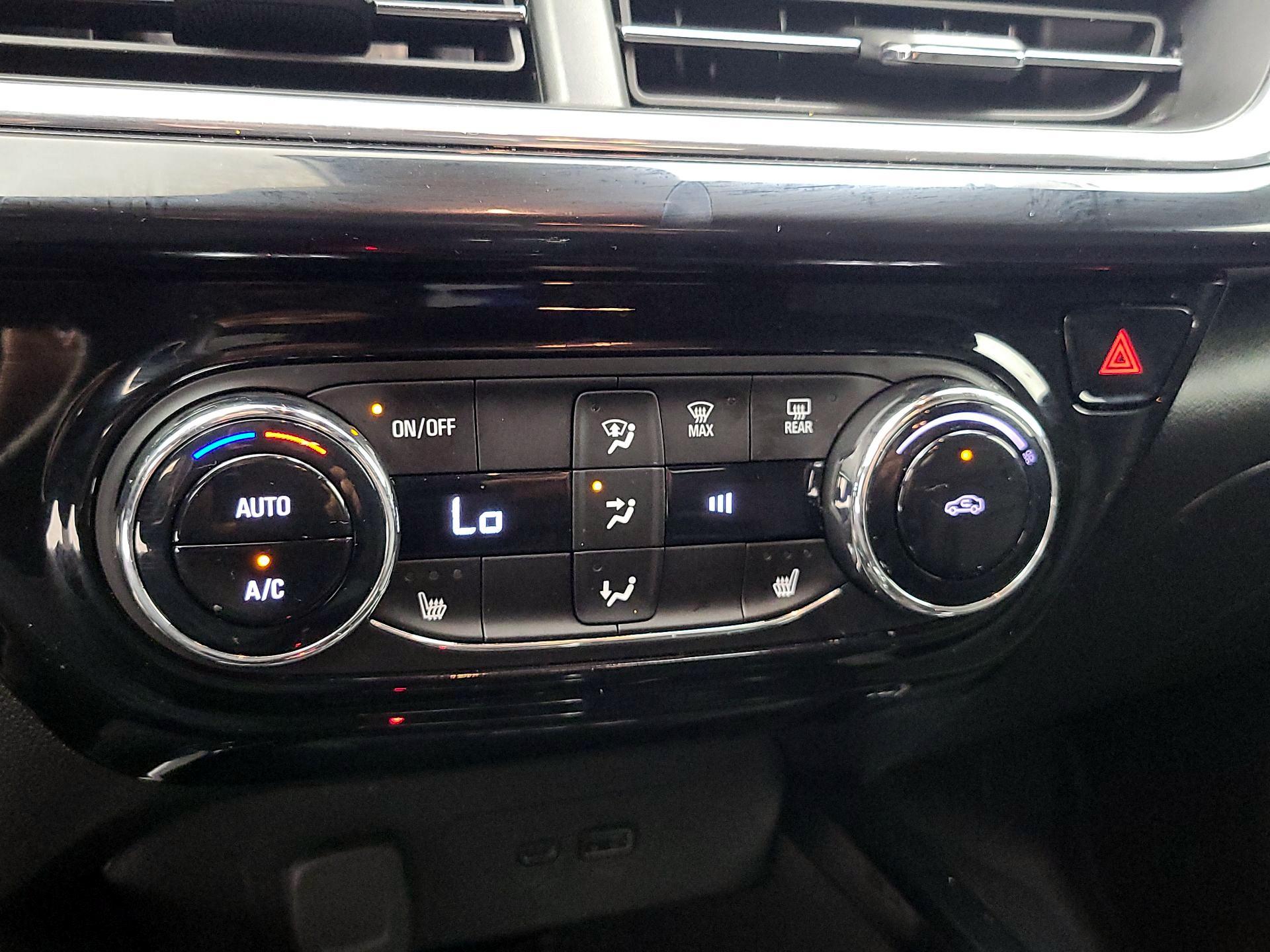 Thumbnail: 2025 Chevrolet Trax - 16