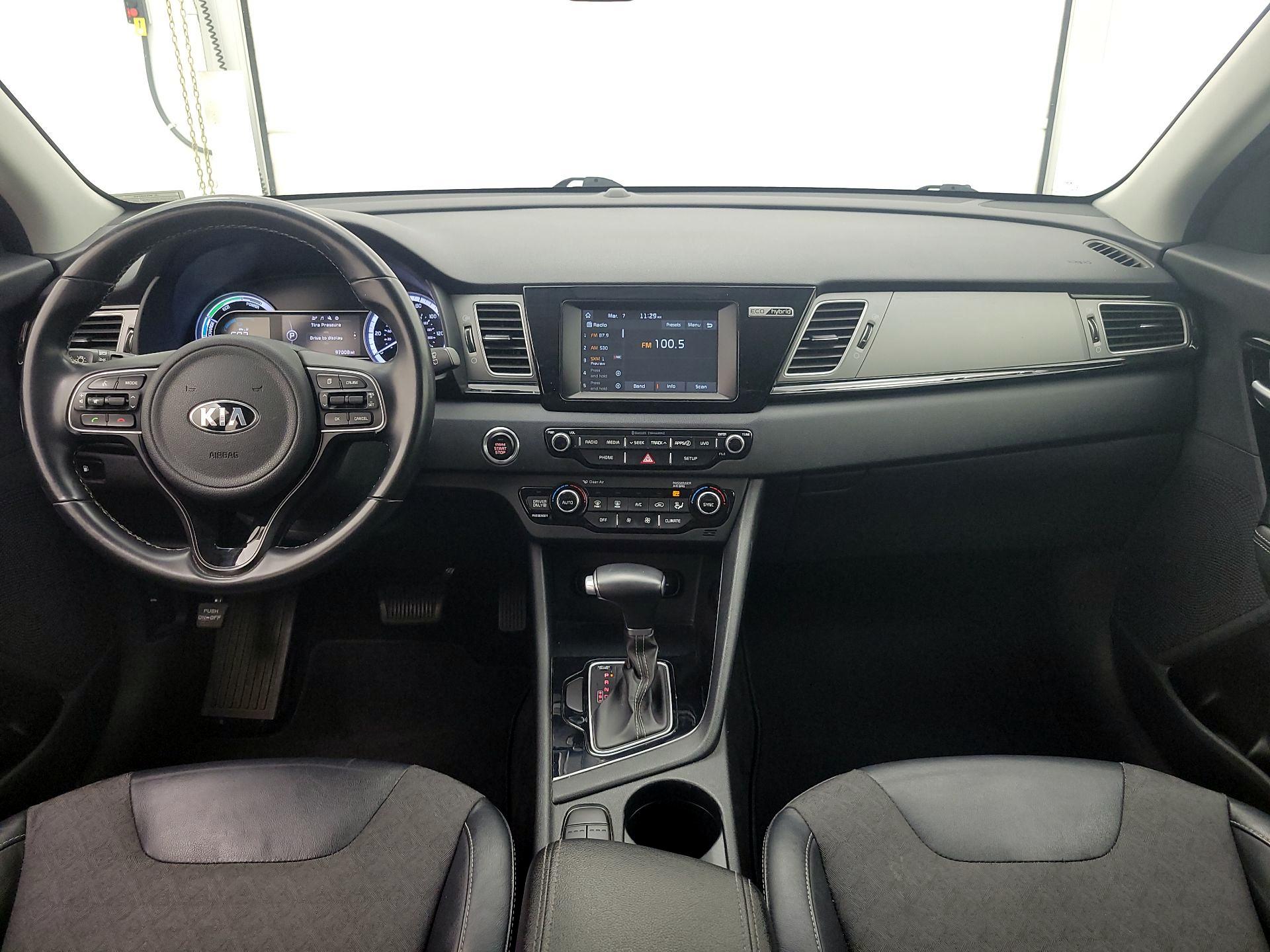 Thumbnail: 2018 Kia Niro - 9